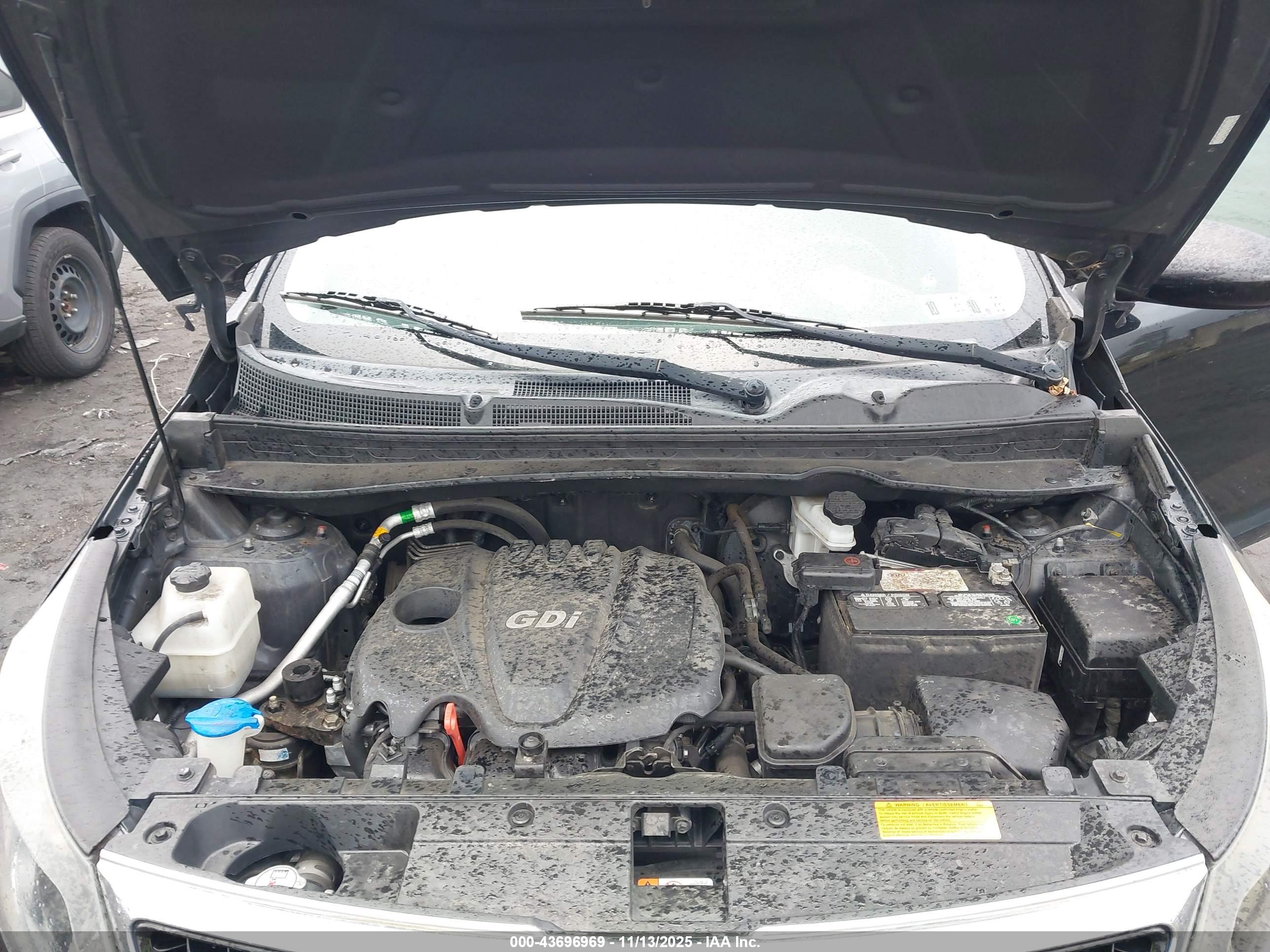 KIA SPORTAGE image 10
