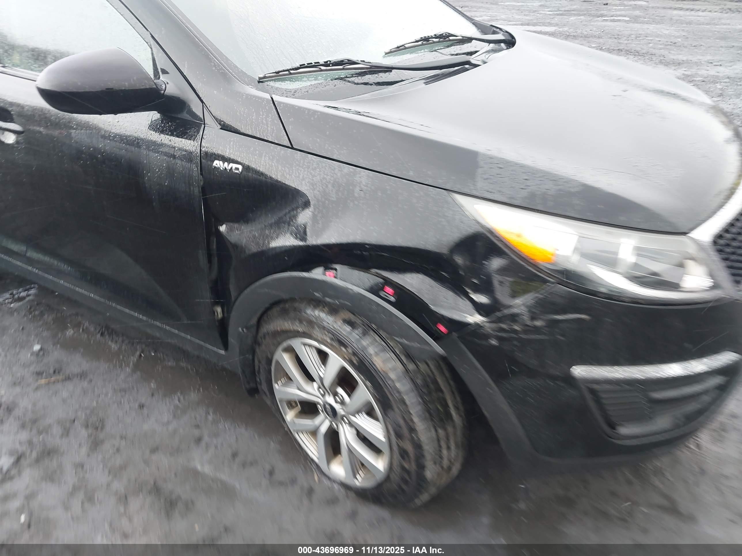 KIA SPORTAGE image 6