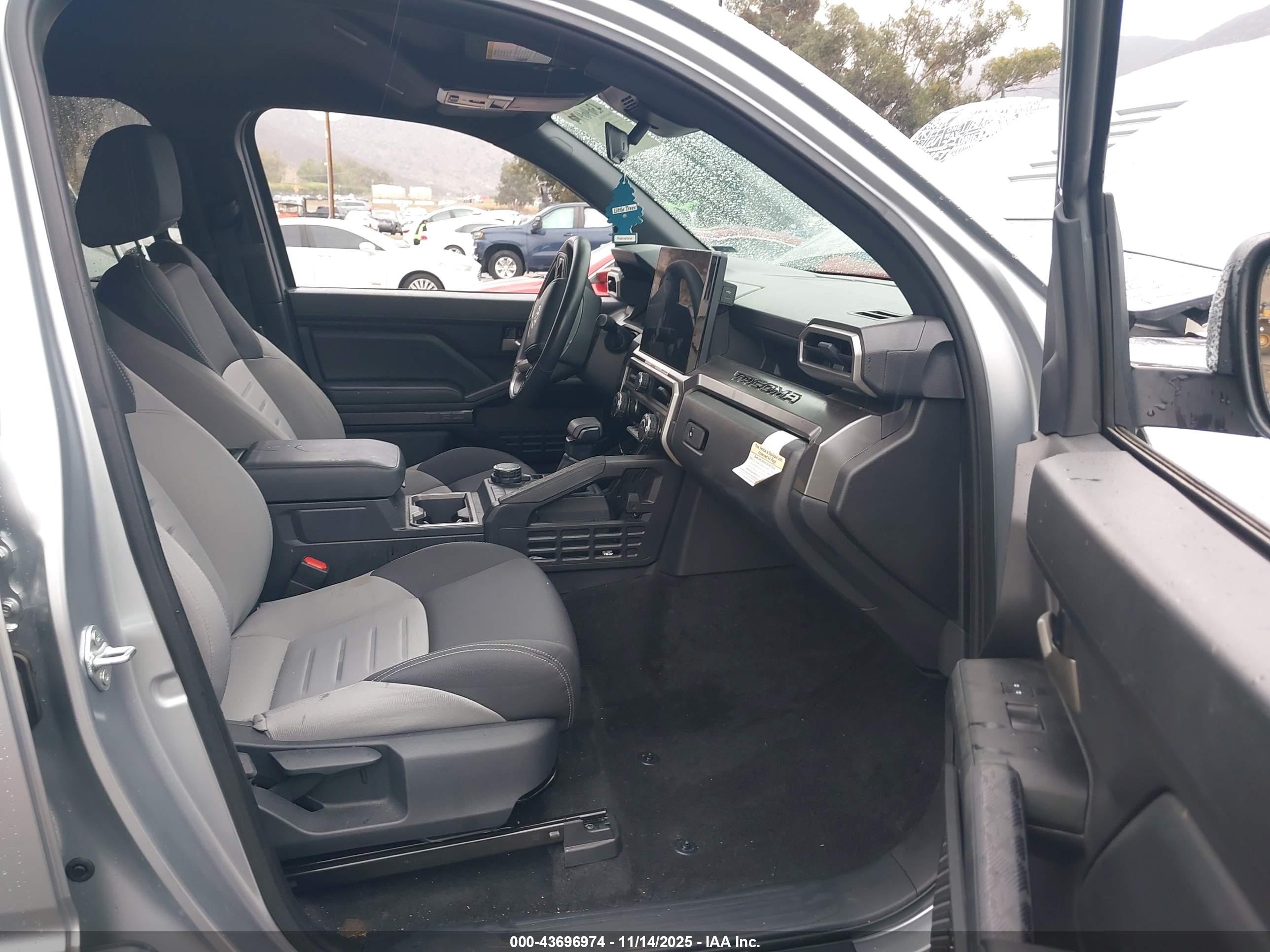 TOYOTA TACOMA image 5