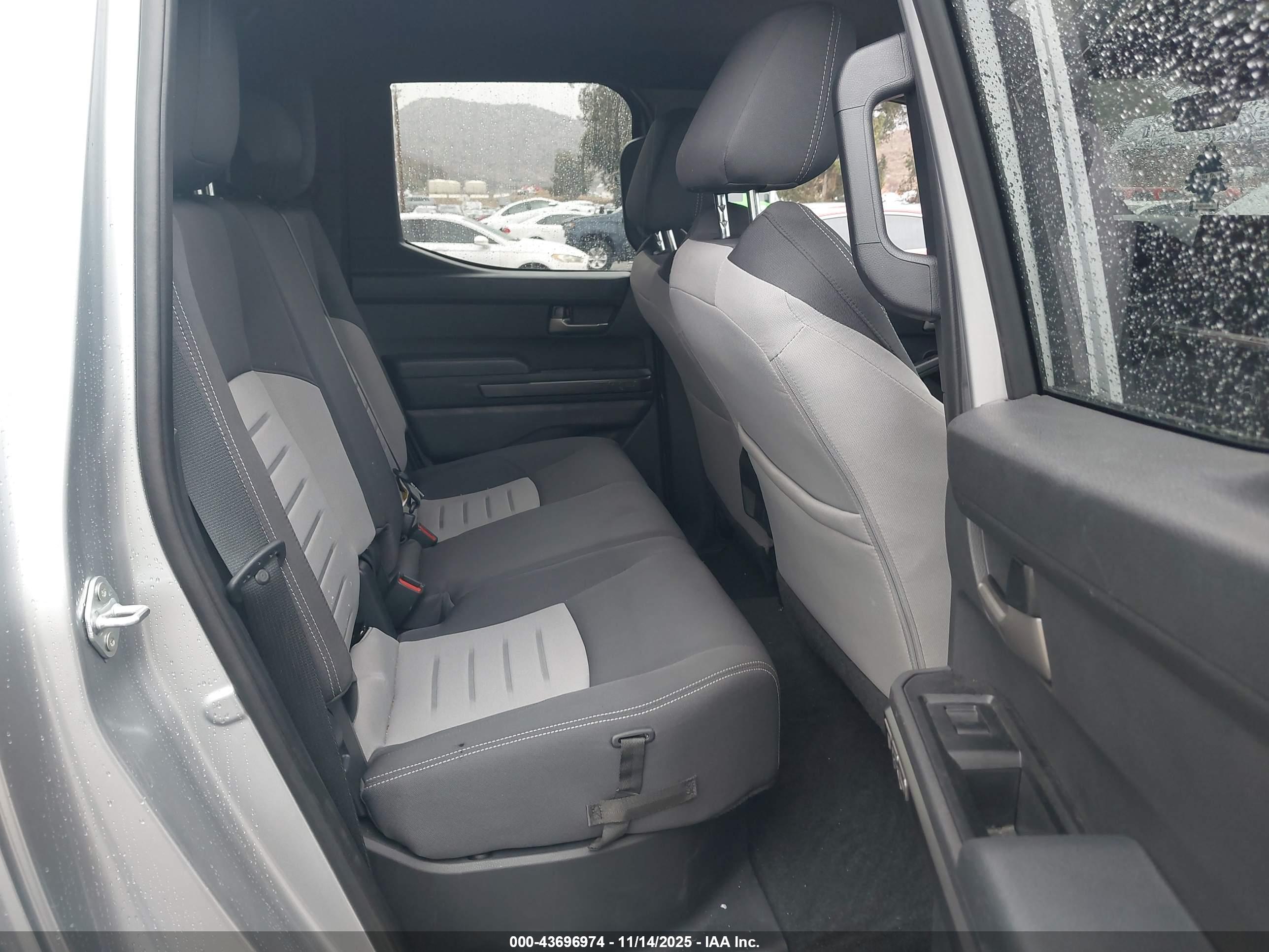 TOYOTA TACOMA image 8