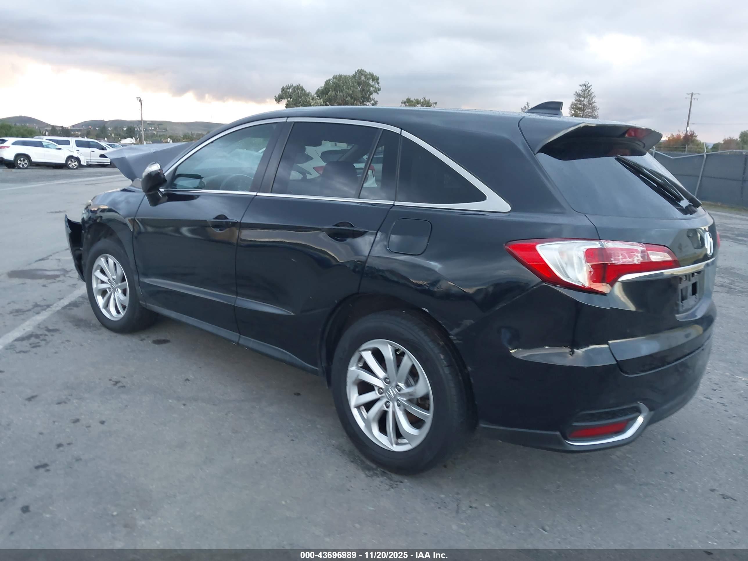 ACURA RDX image 3