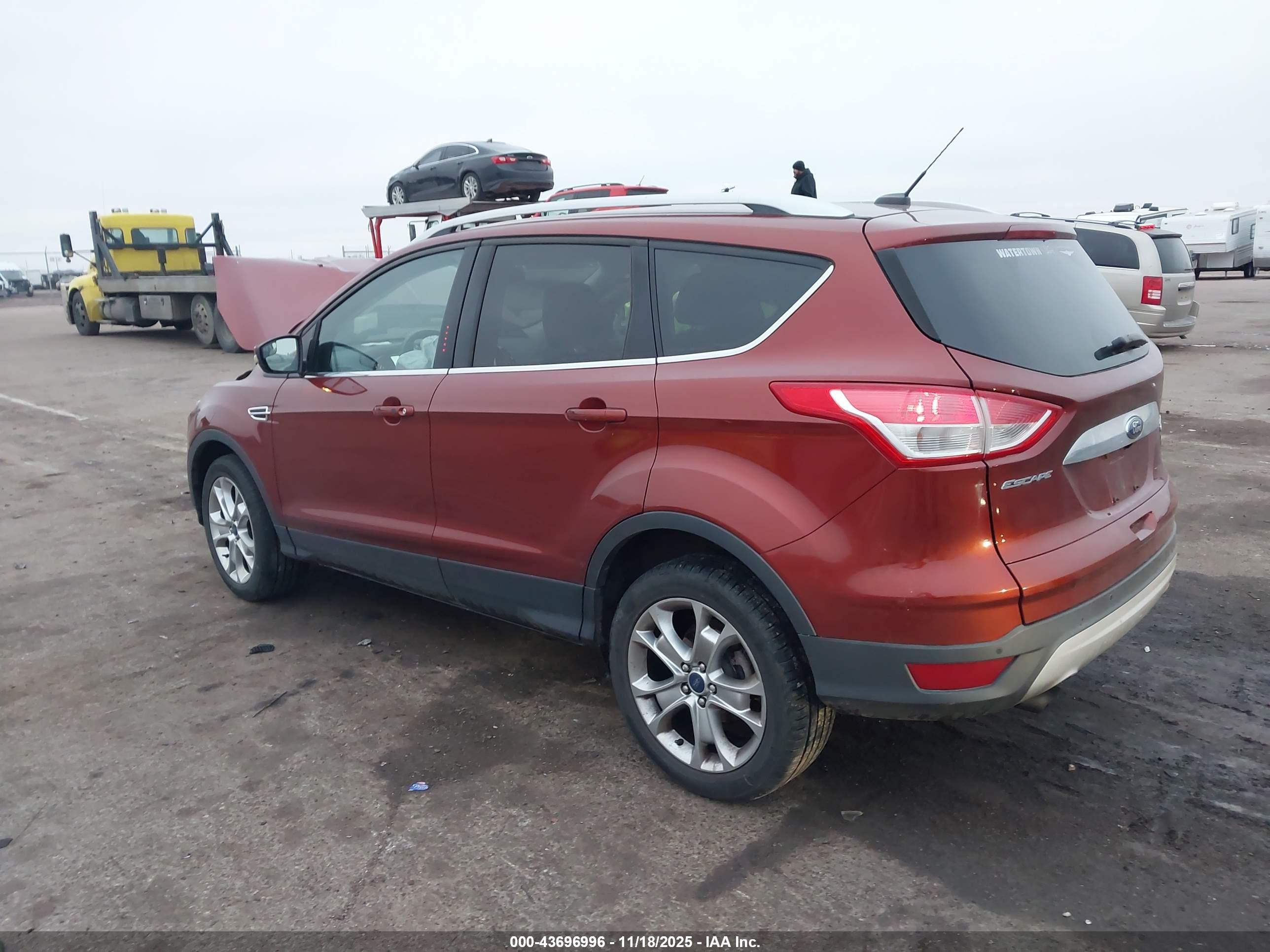 FORD ESCAPE image 3
