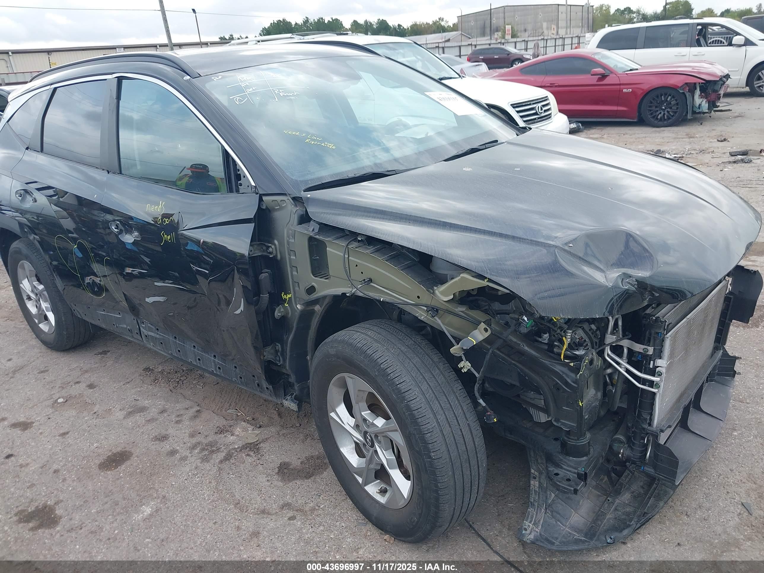 HYUNDAI TUCSON image 6