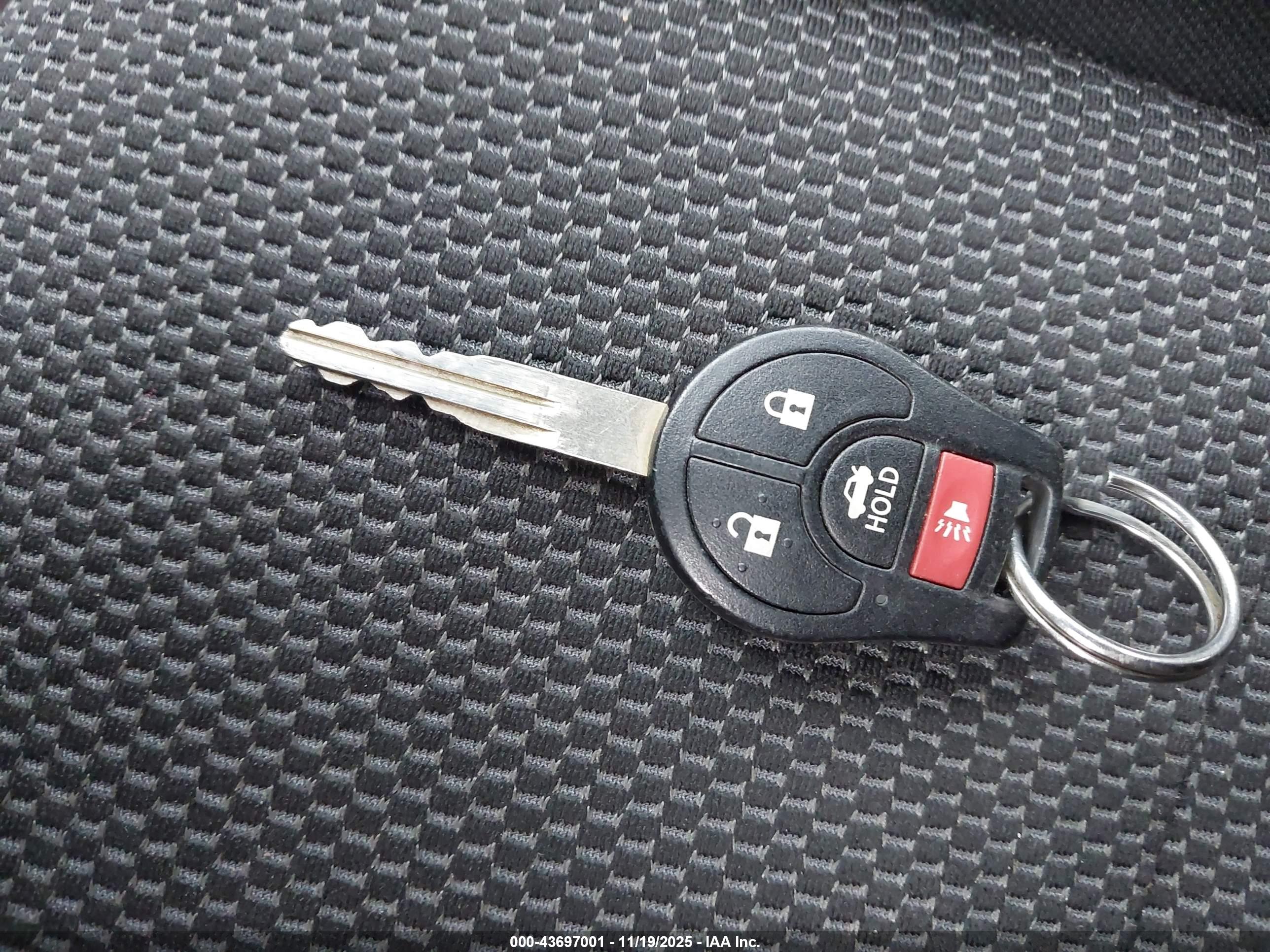NISSAN SENTRA image 11