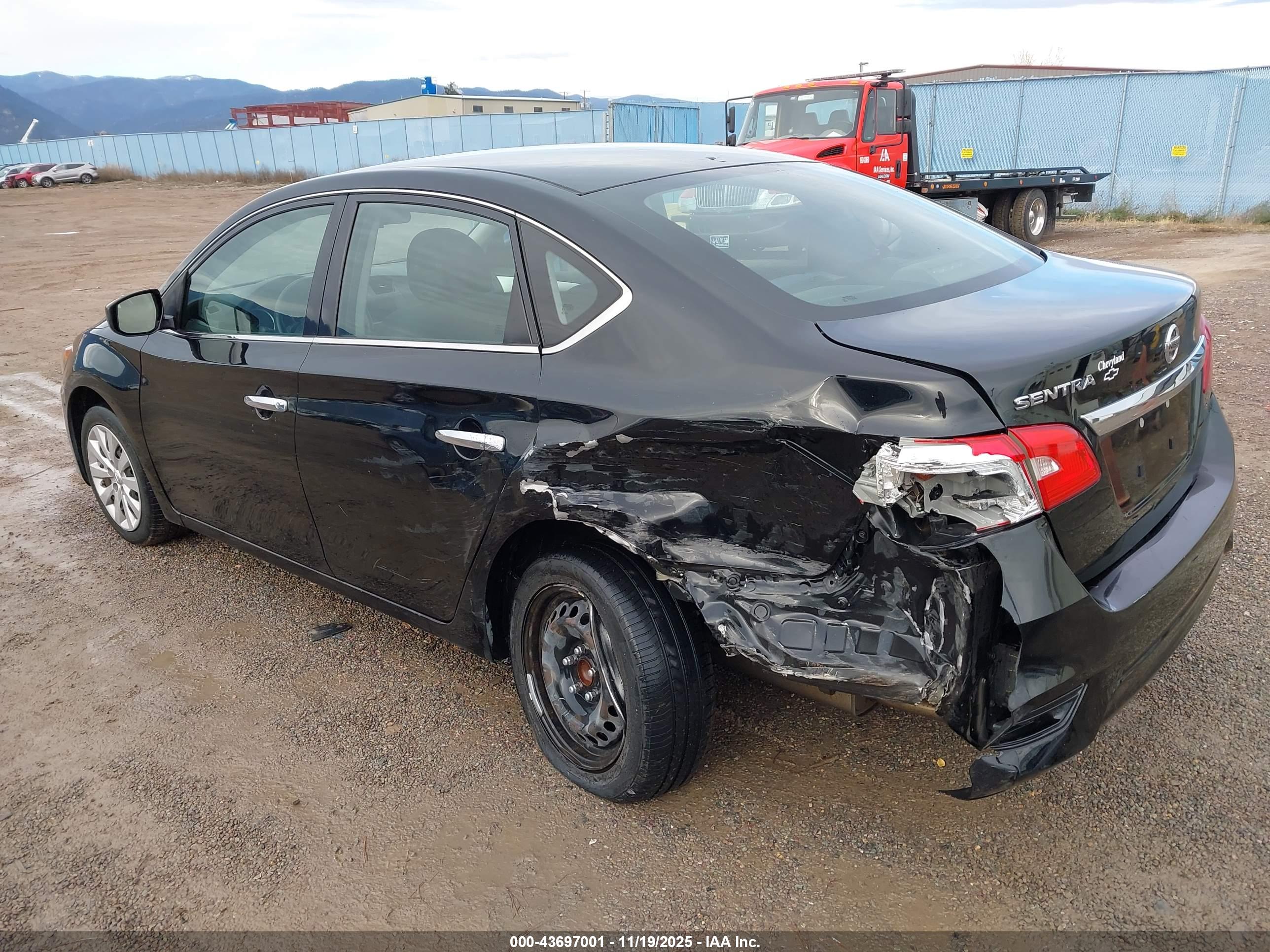 NISSAN SENTRA image 3