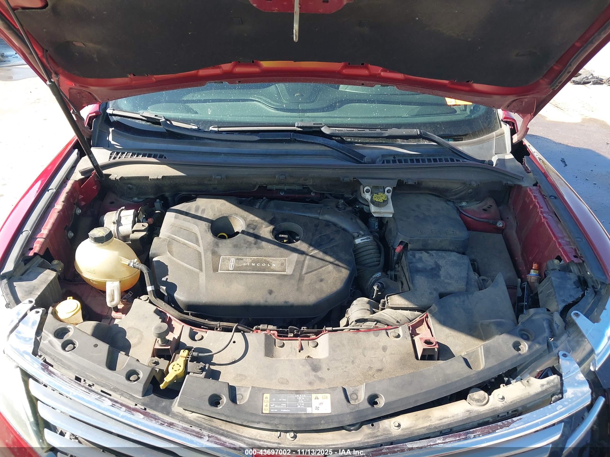 LINCOLN MKC image 10