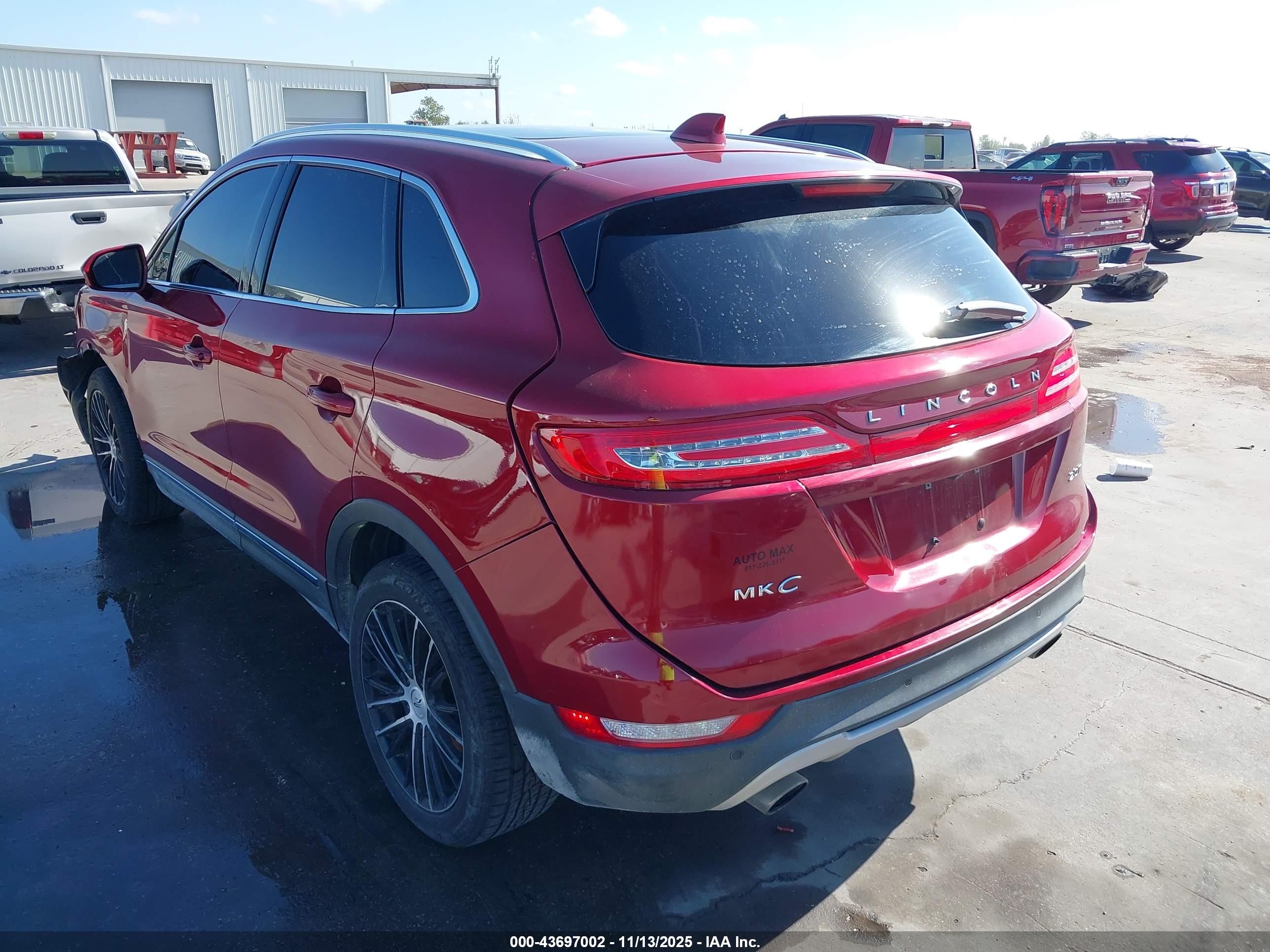 LINCOLN MKC image 3