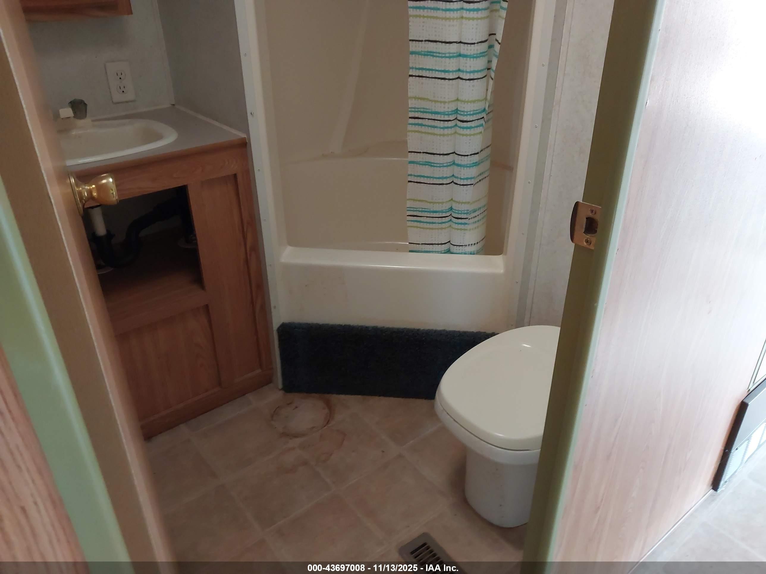 FOUR WINDS image 7