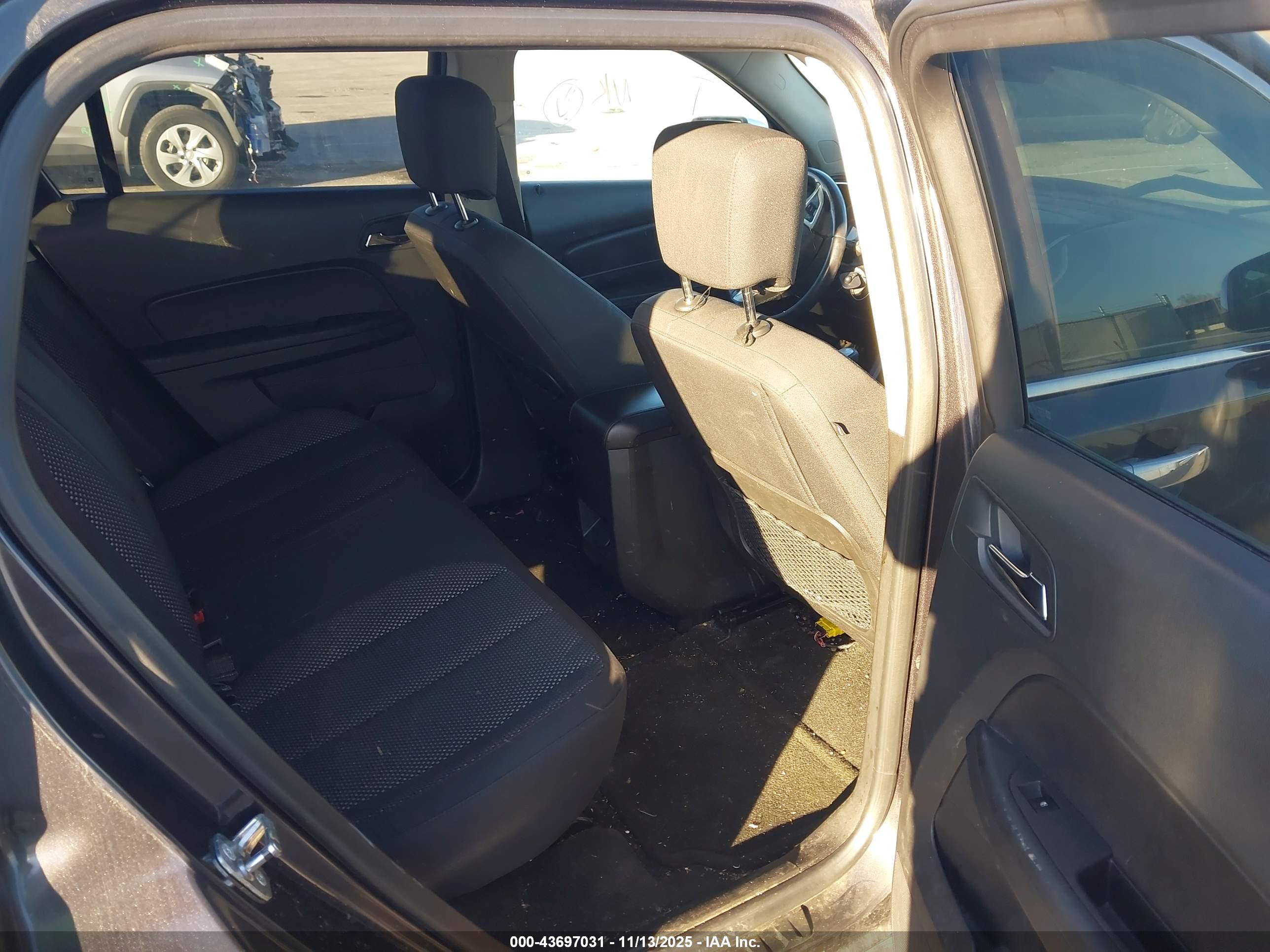 GMC TERRAIN image 8