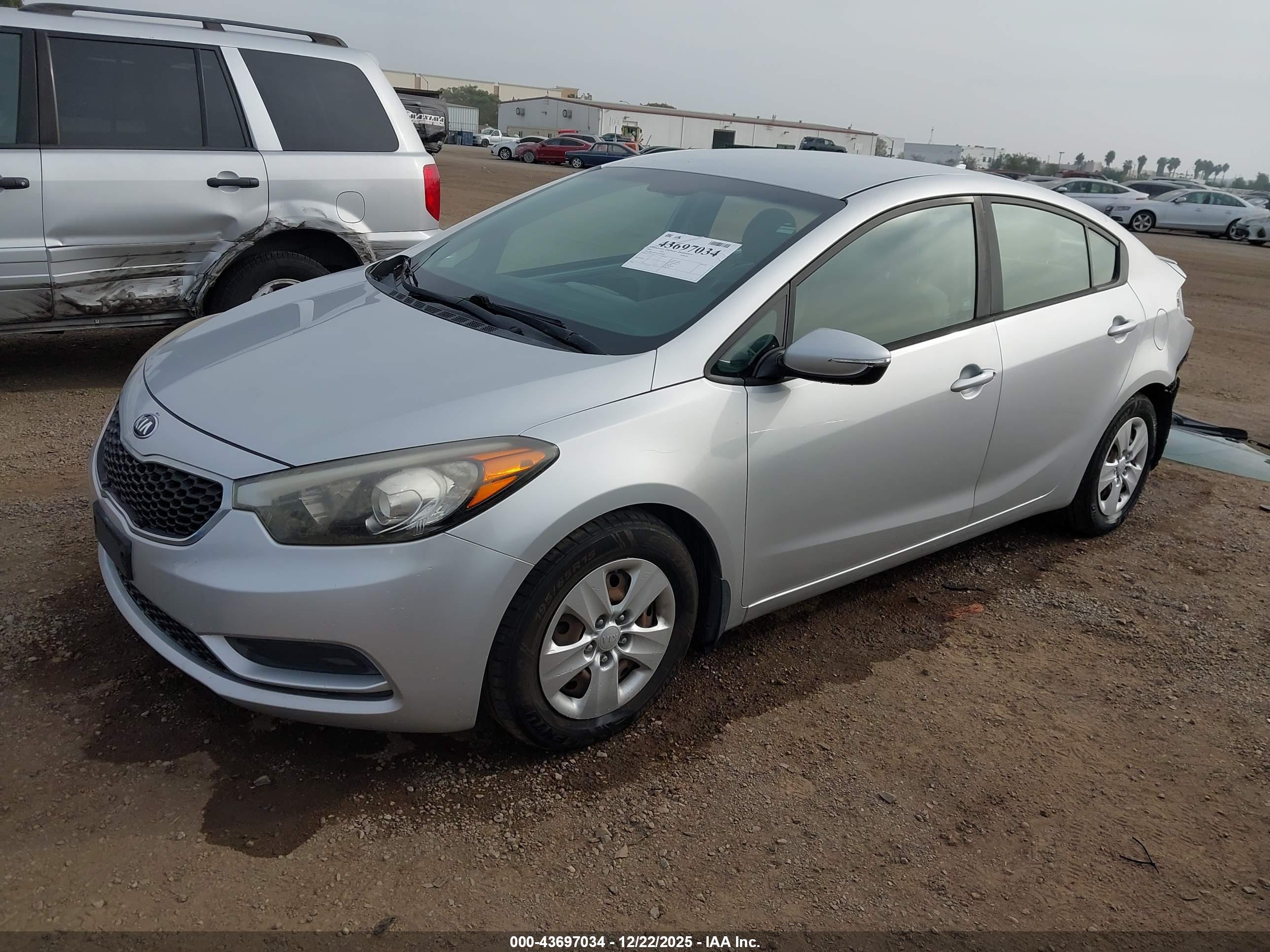 KIA FORTE image 2