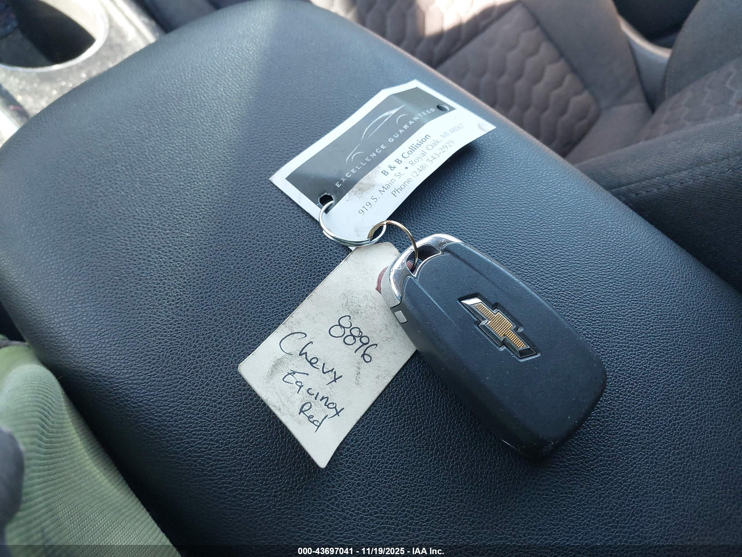 CHEVROLET EQUINOX image 11