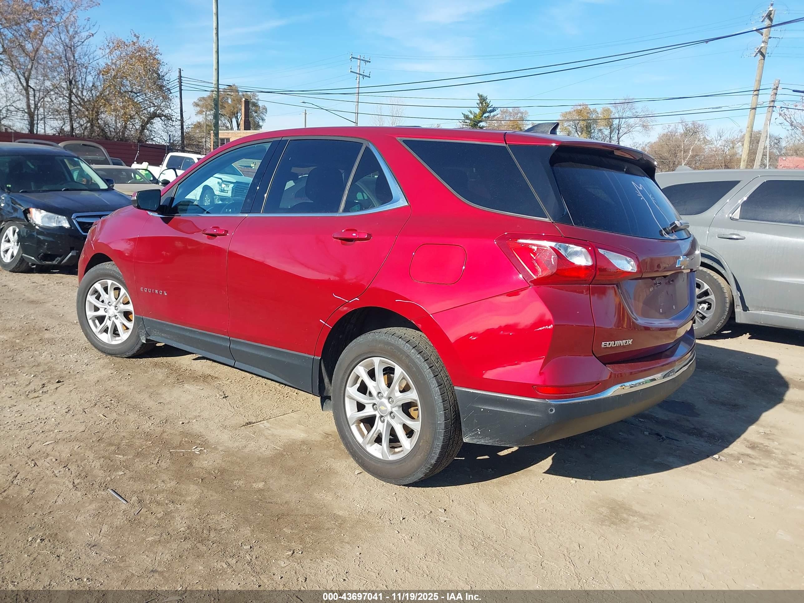 CHEVROLET EQUINOX image 3