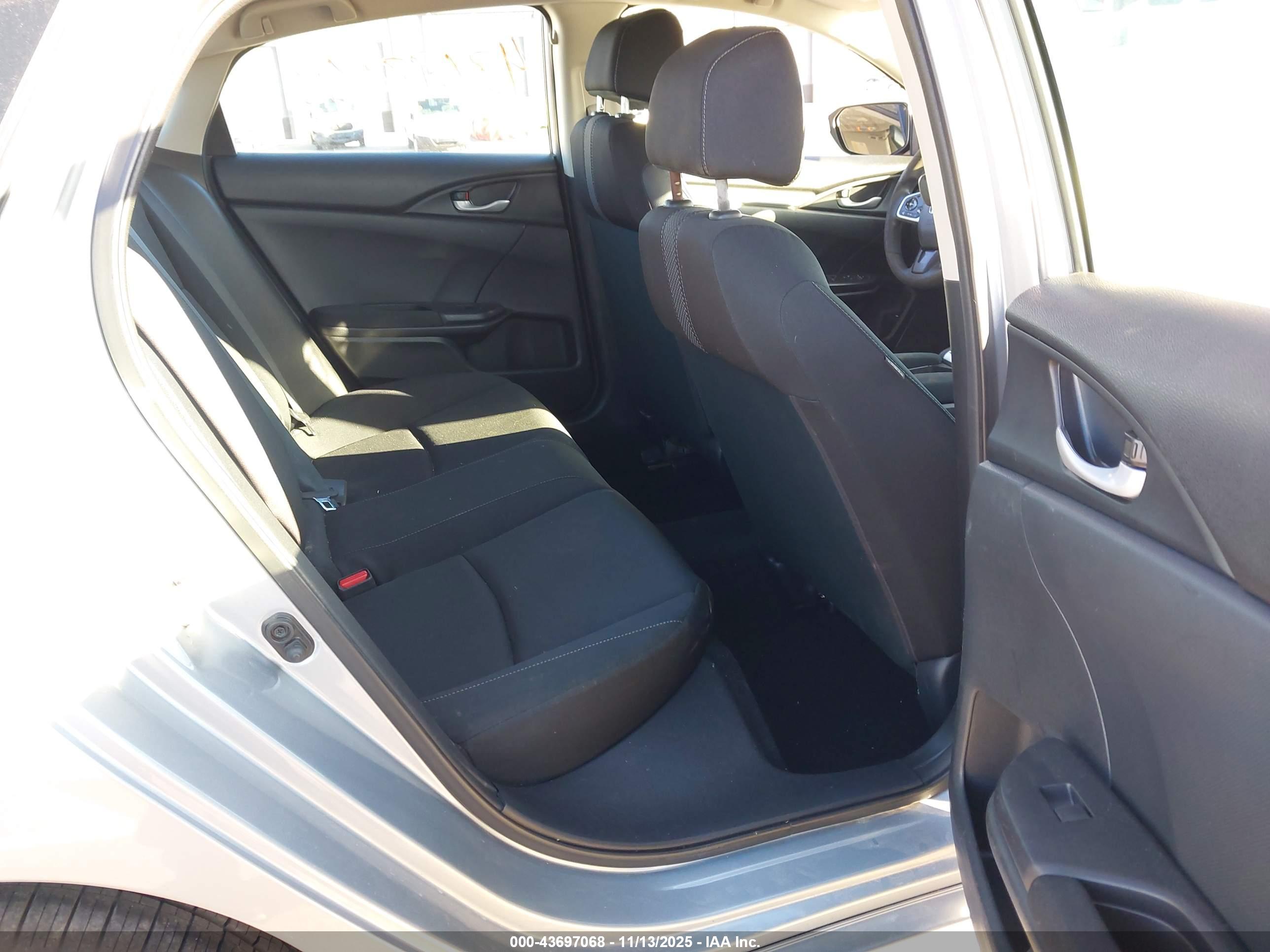 HONDA CIVIC image 8