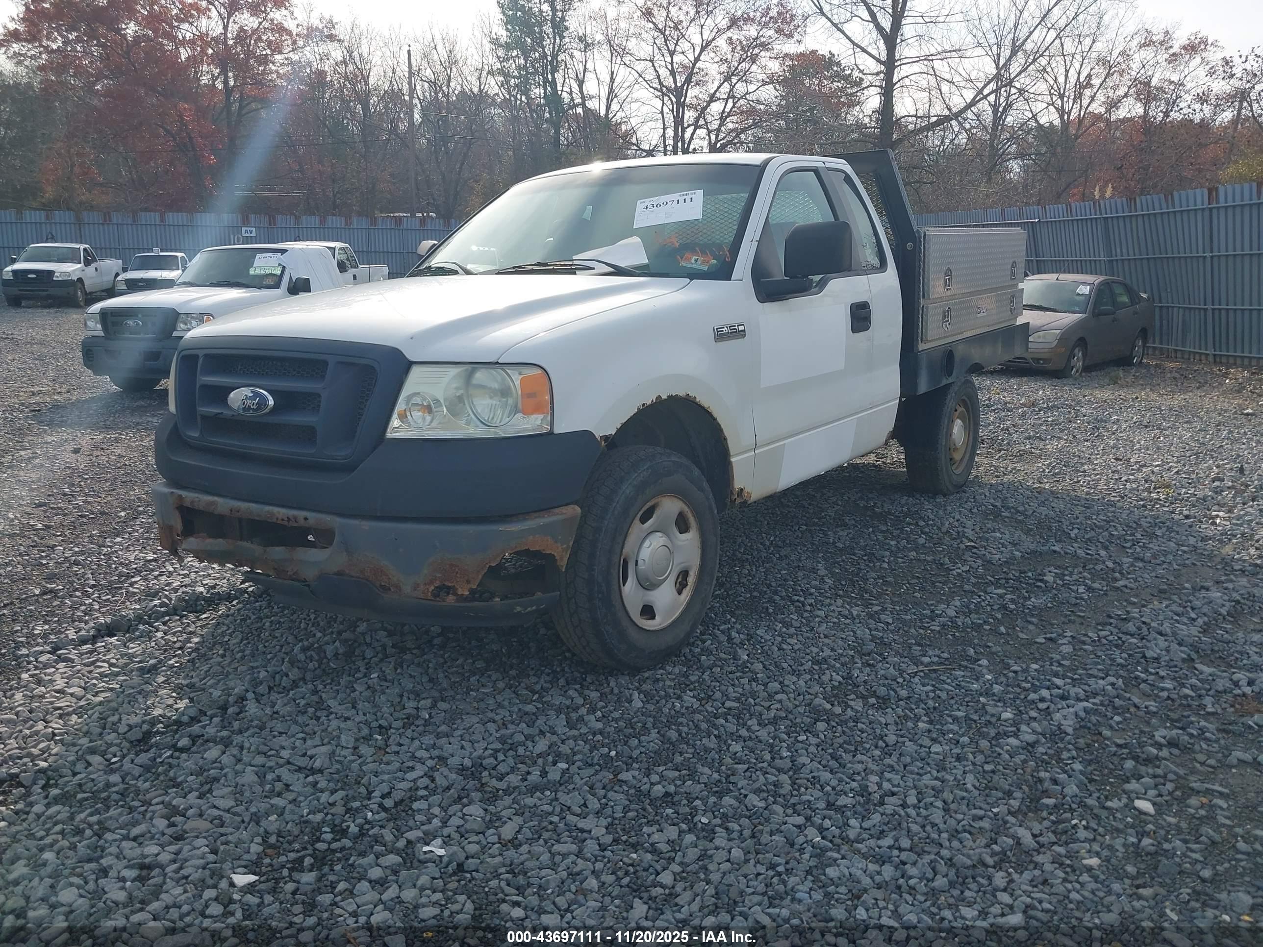 FORD F-150 image 2