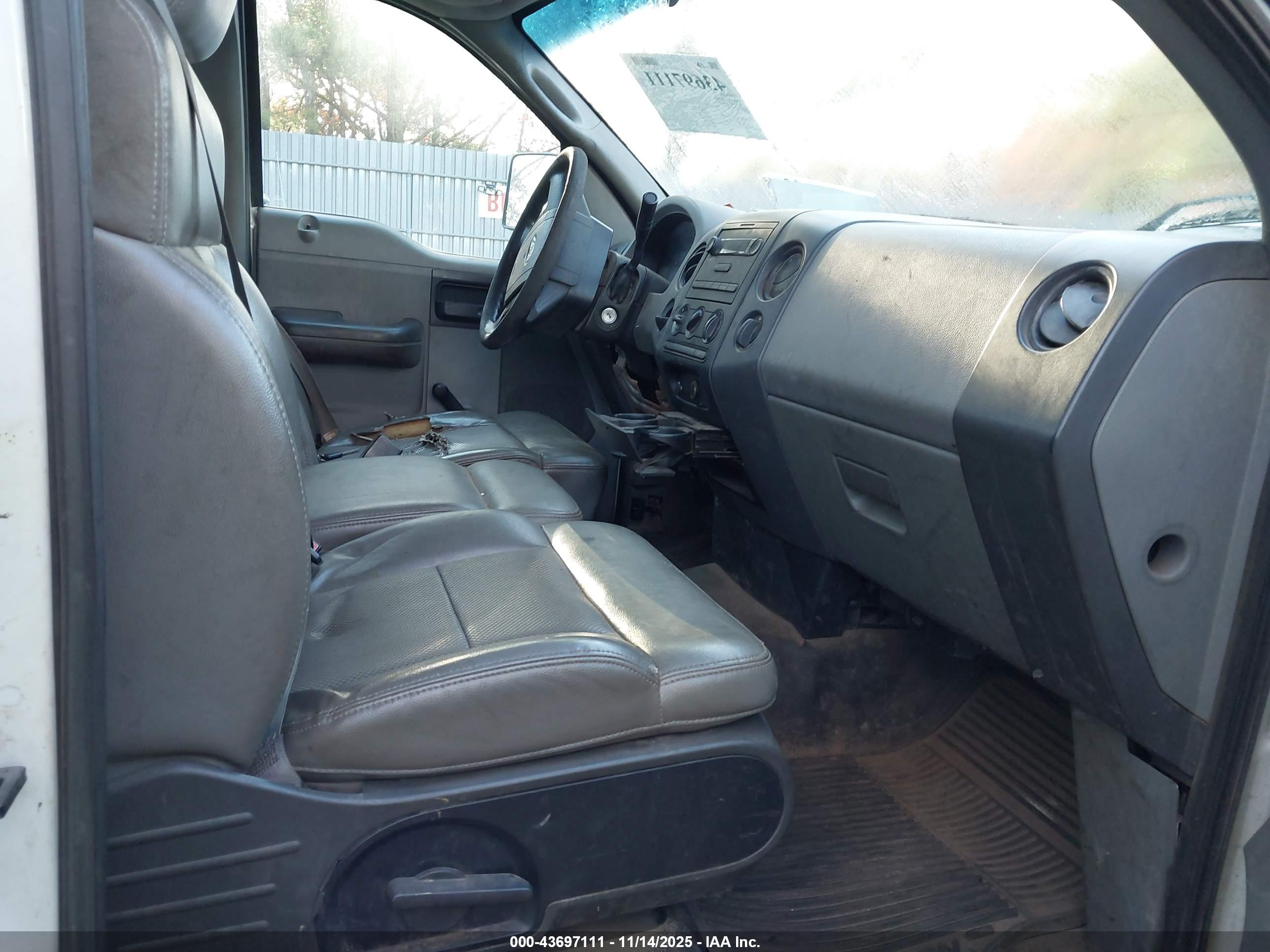 FORD F-150 image 5
