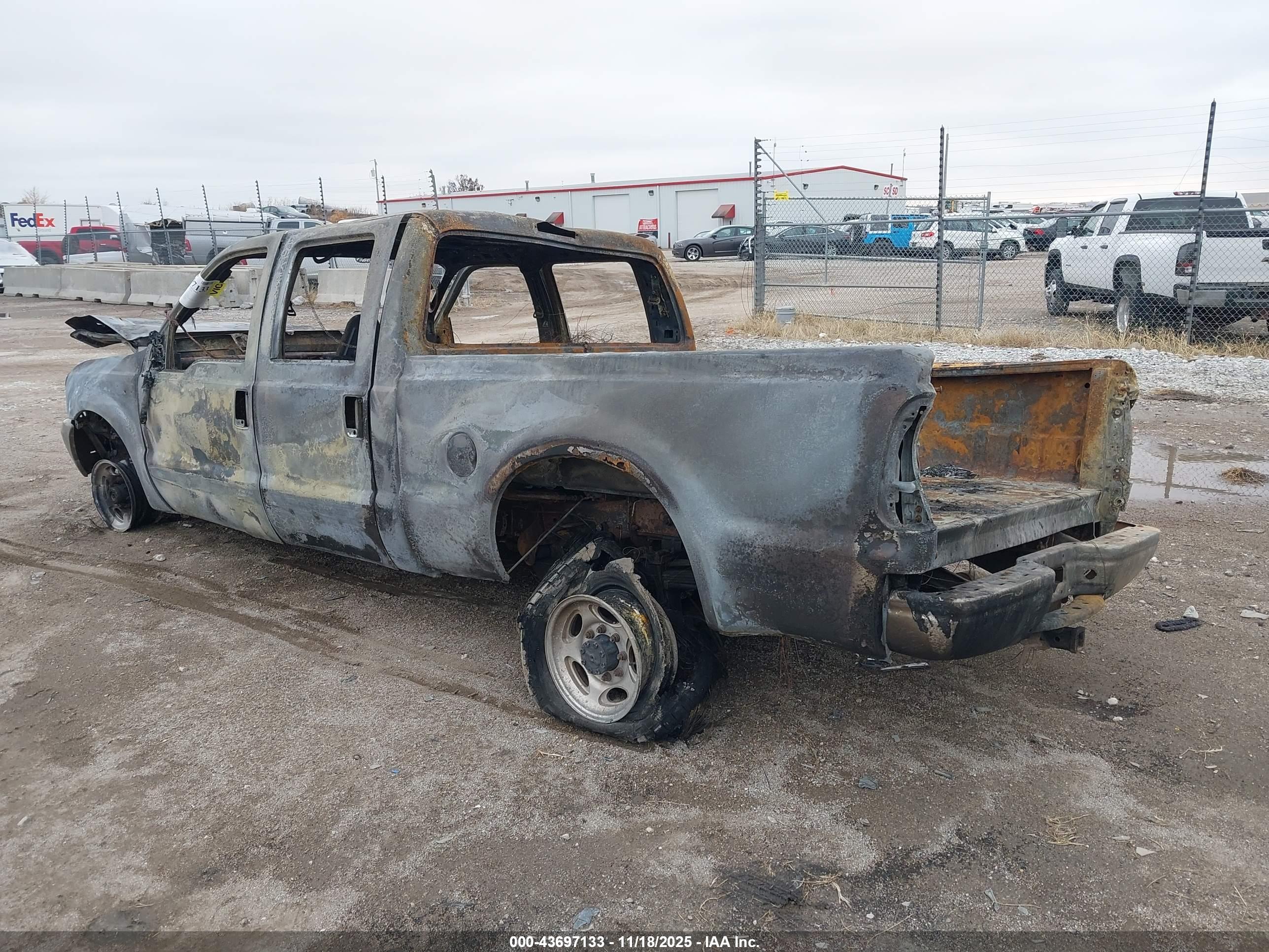 FORD F-350 image 3