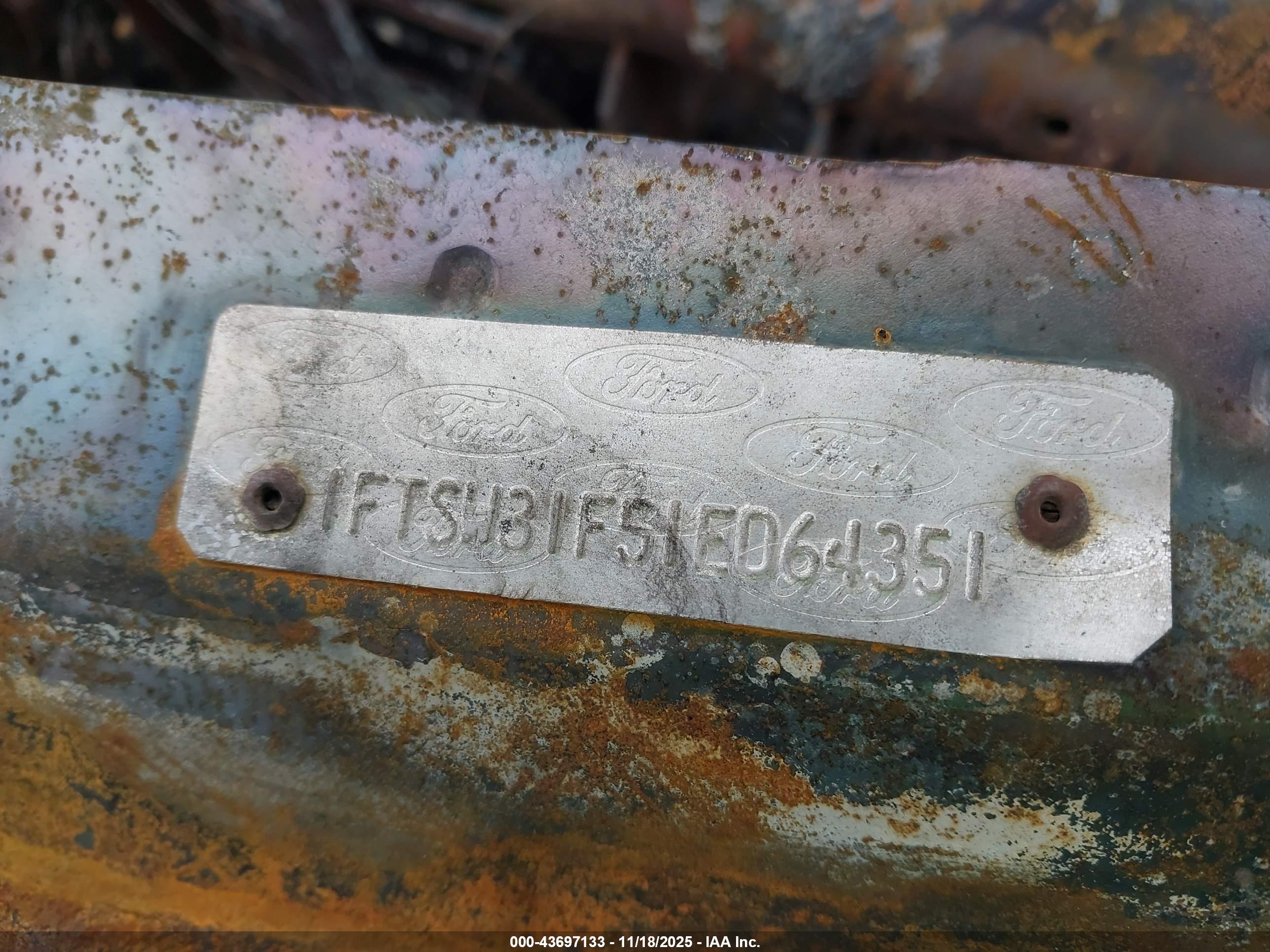 FORD F-350 image 9