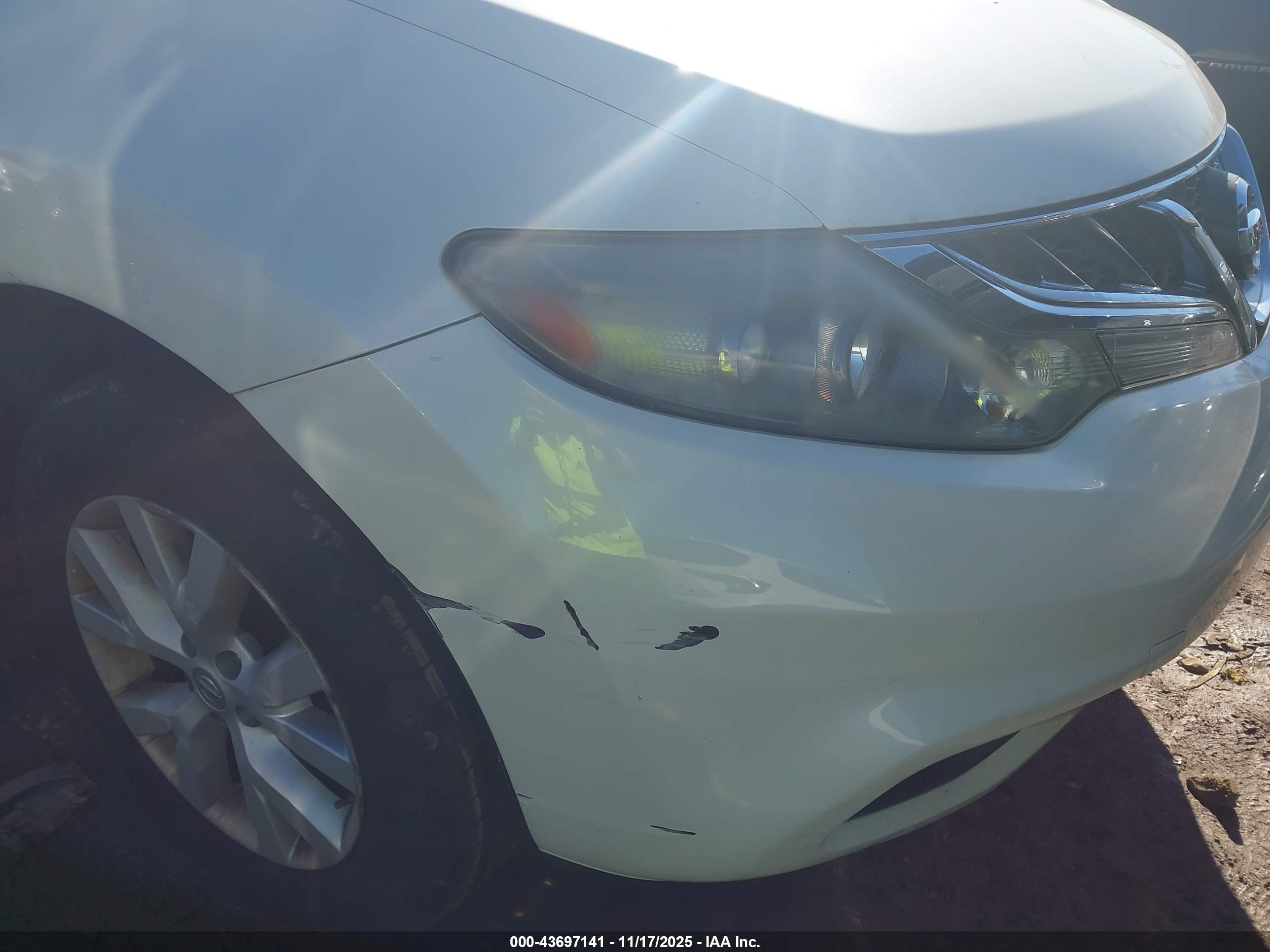 NISSAN MURANO image 6