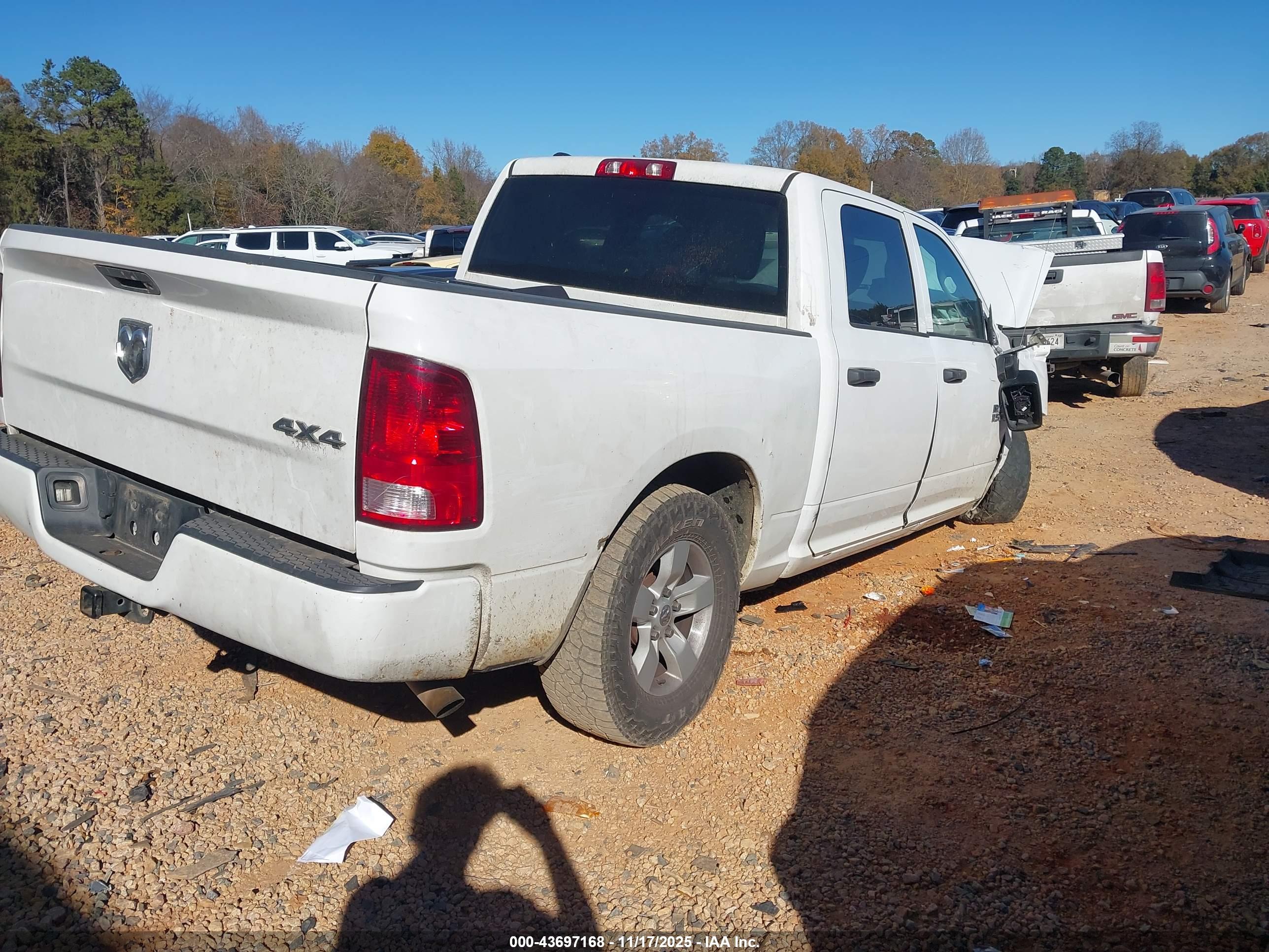 RAM 1500 image 4