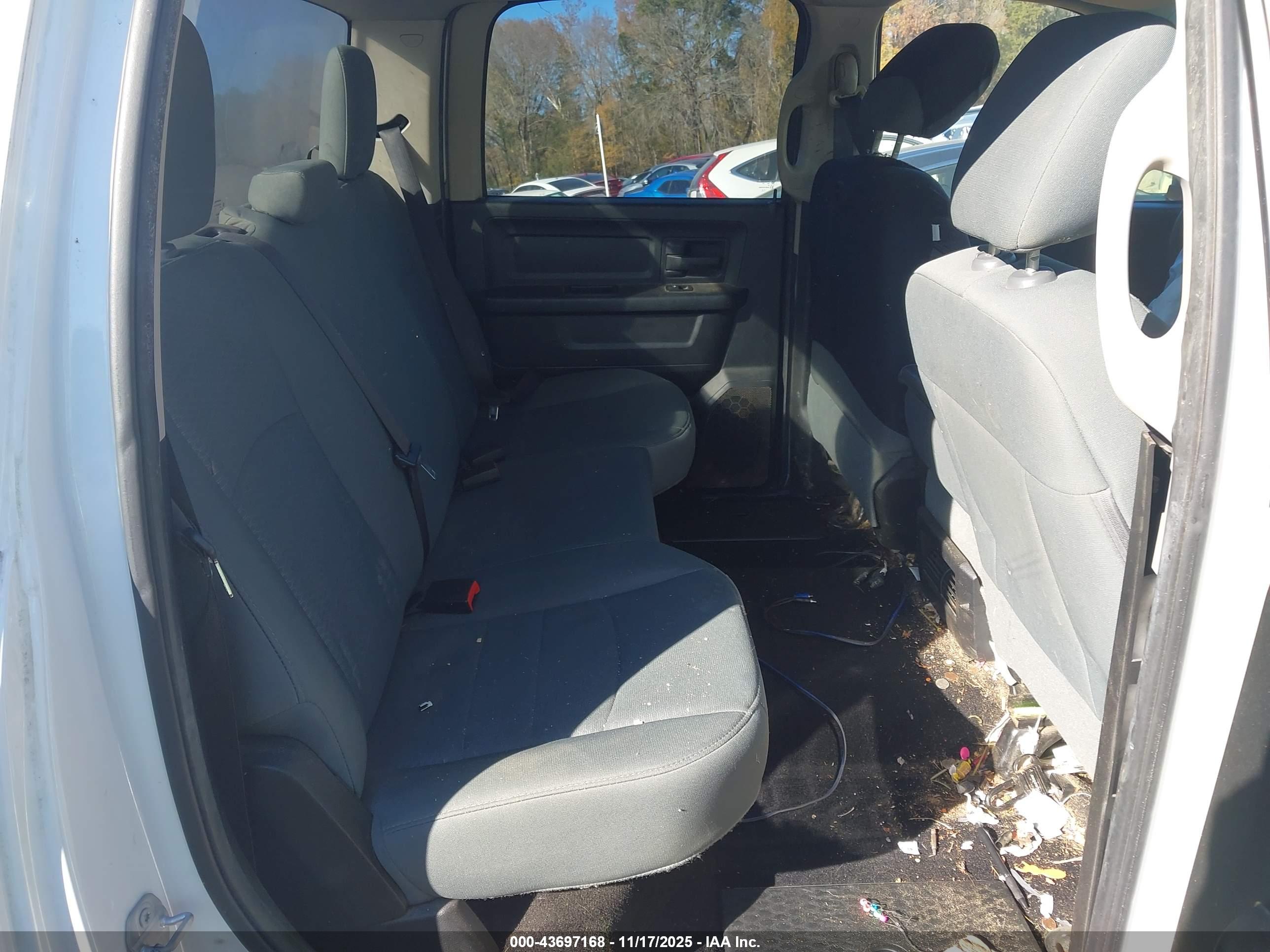 RAM 1500 image 8