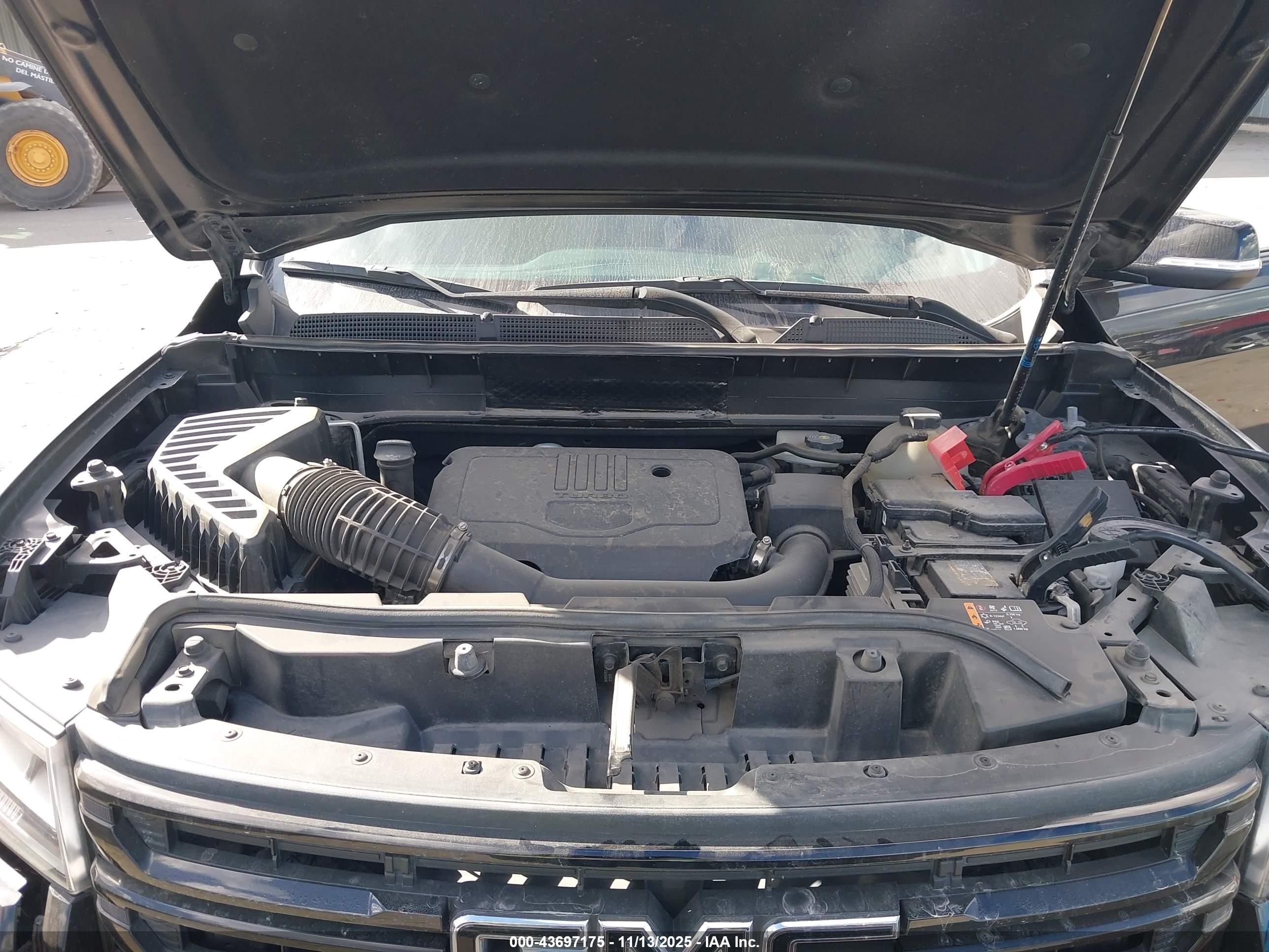 GMC ACADIA image 10