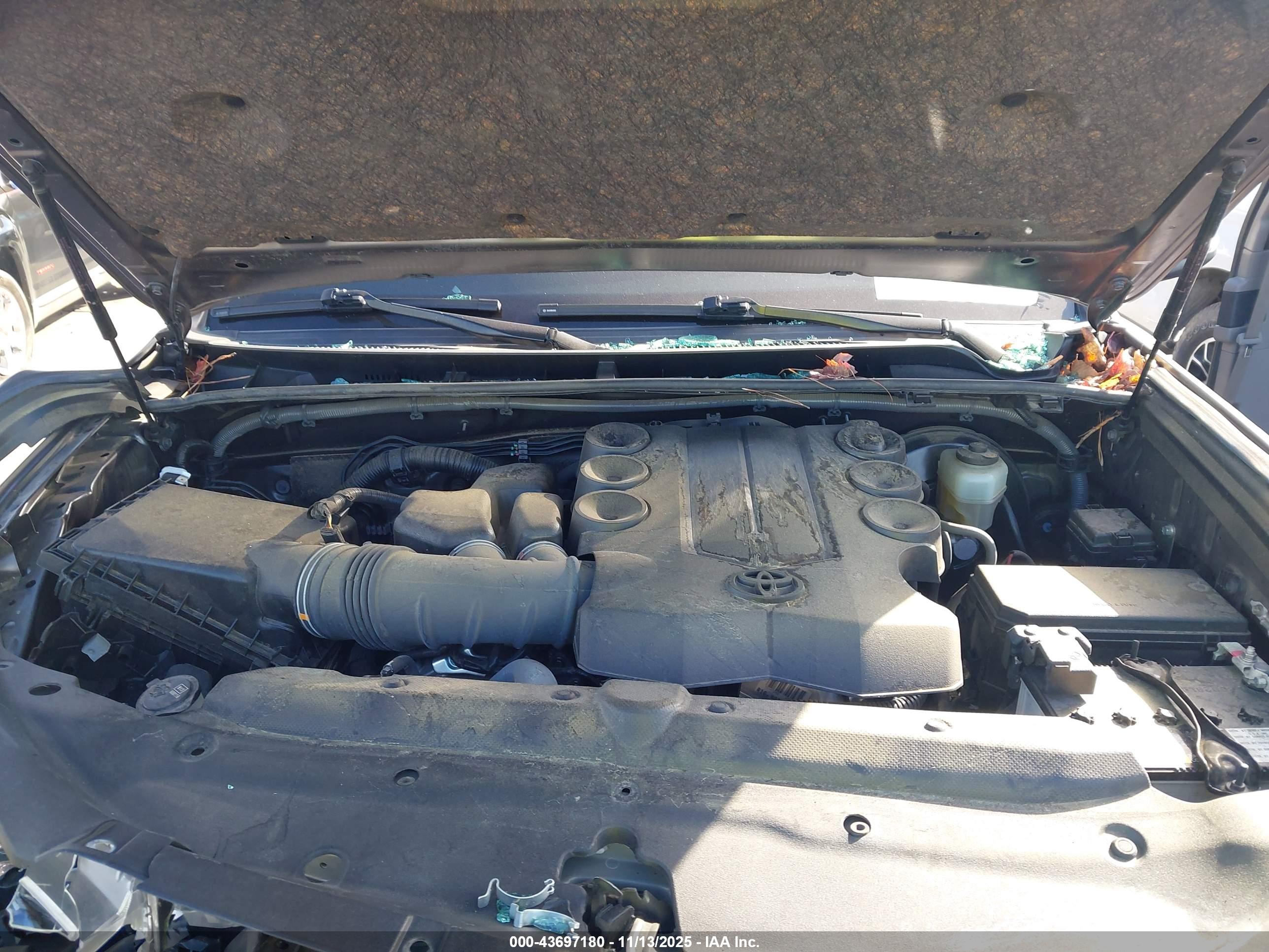 TOYOTA 4RUNNER image 10