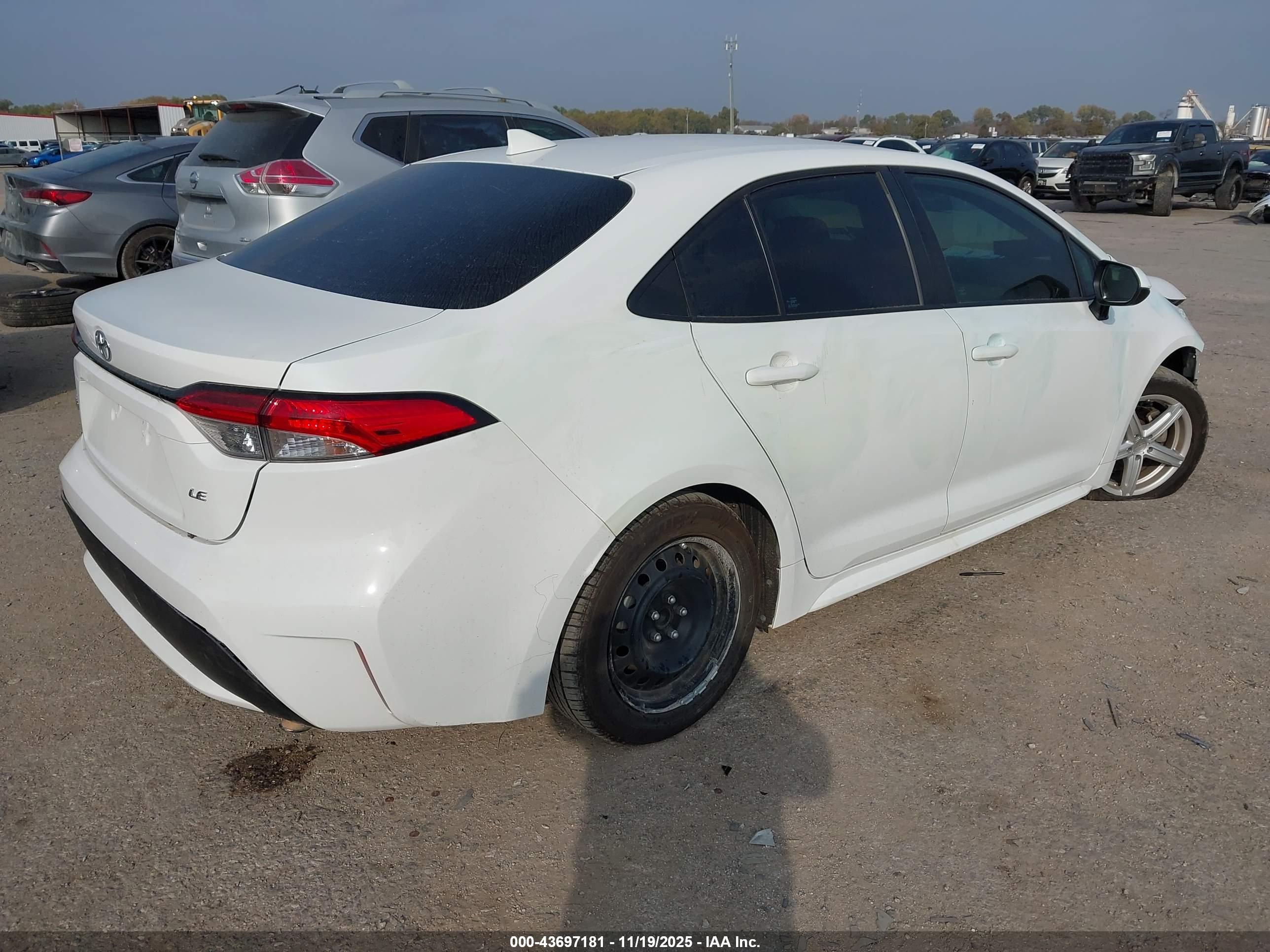TOYOTA COROLLA image 4