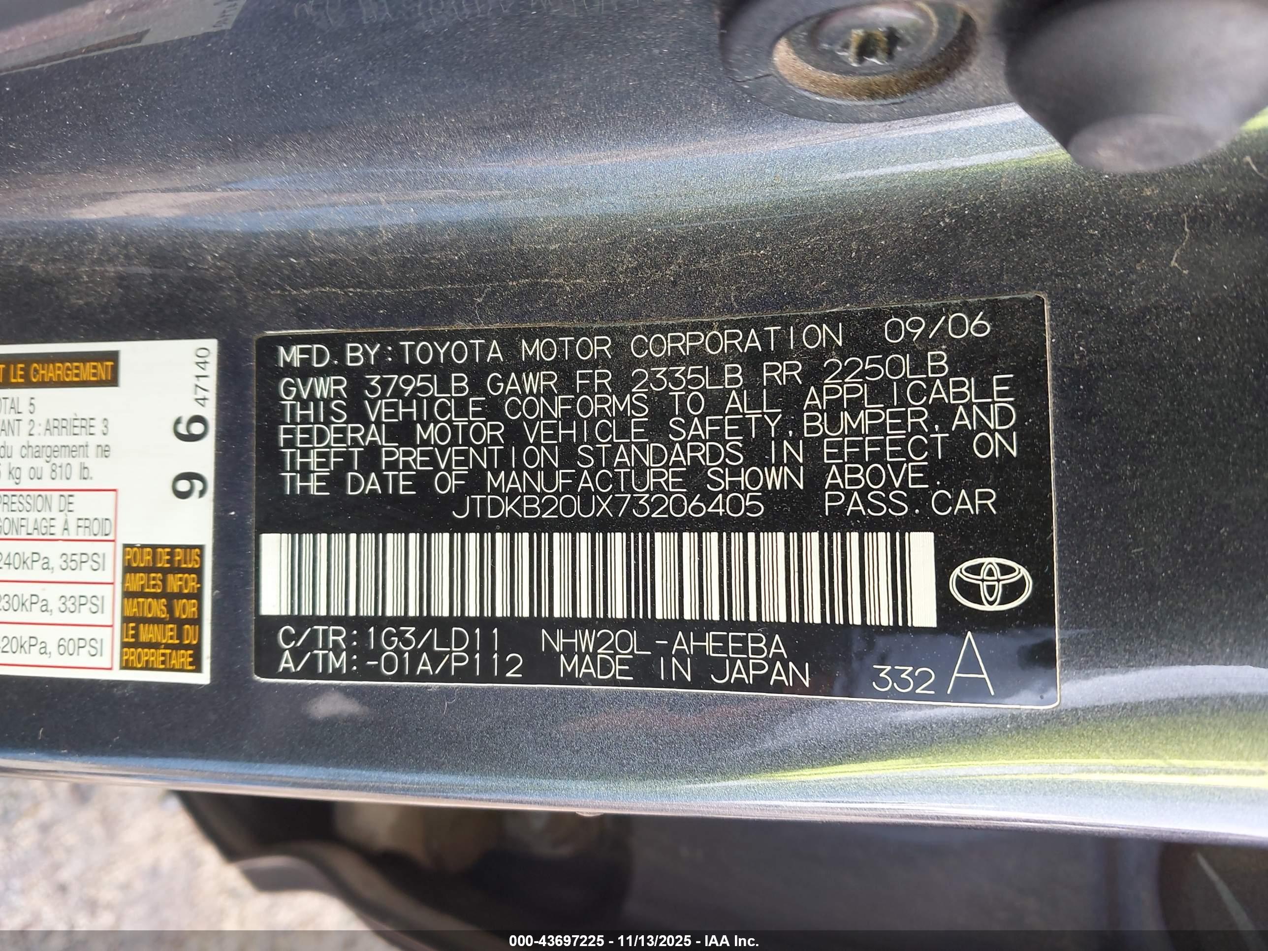 TOYOTA PRIUS image 9