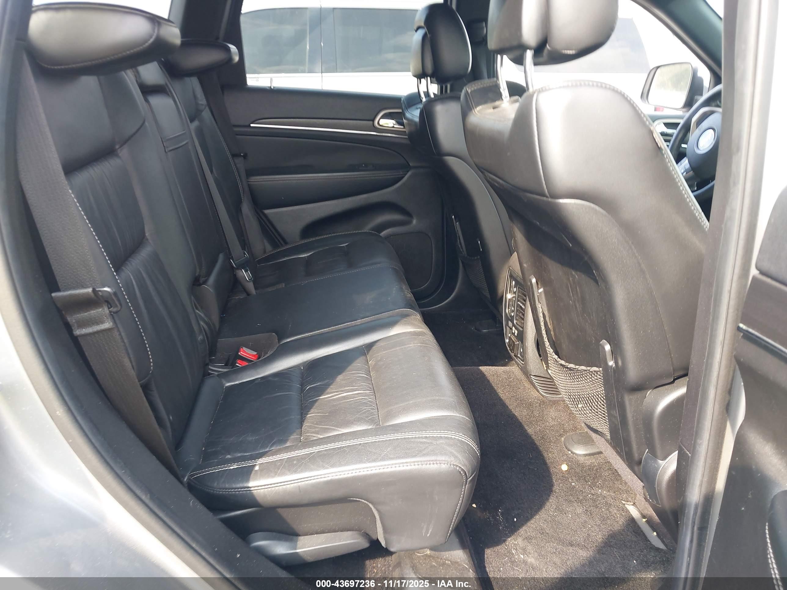 JEEP GRAND image 8