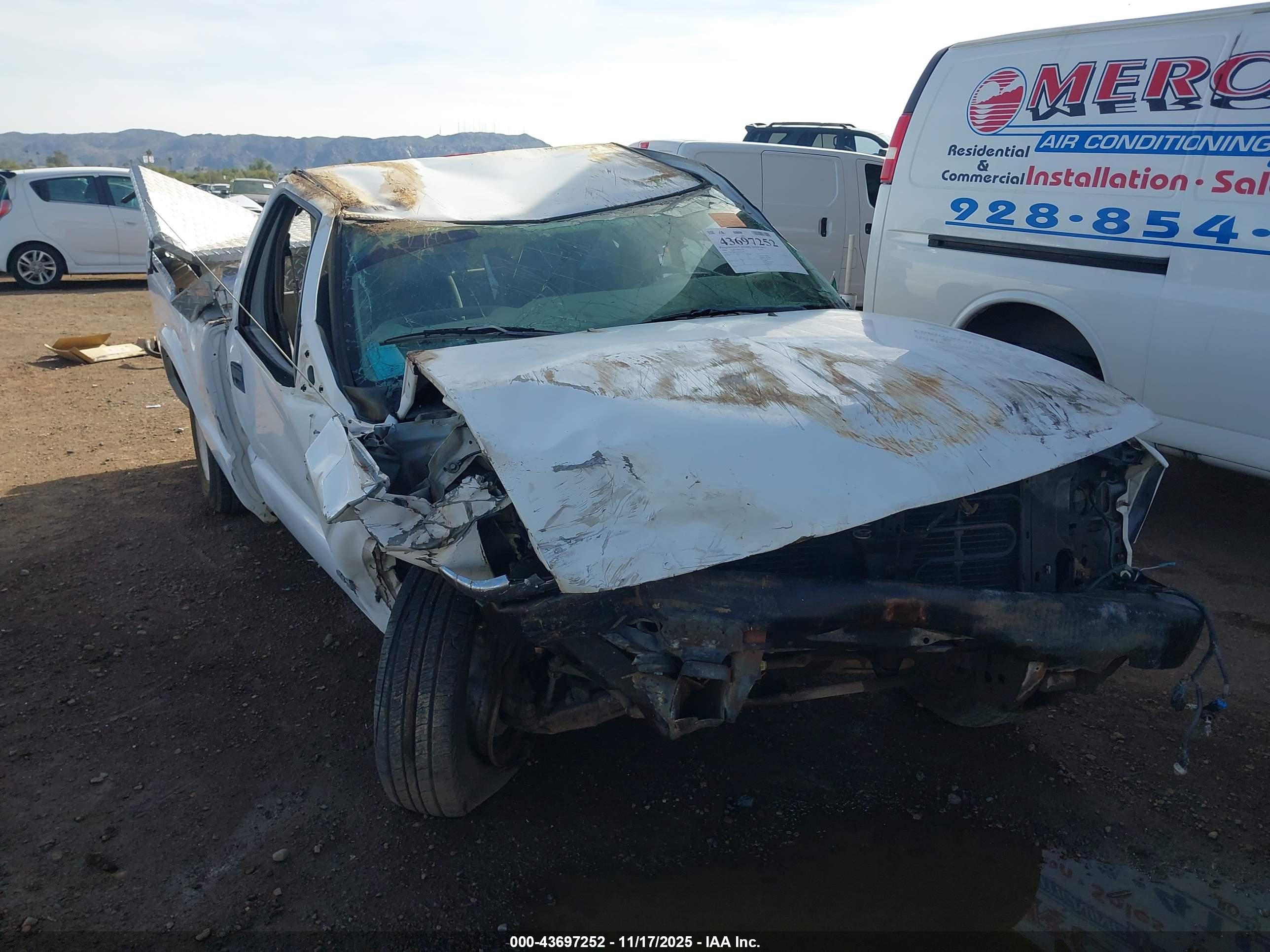 CHEVROLET S-10 image 6
