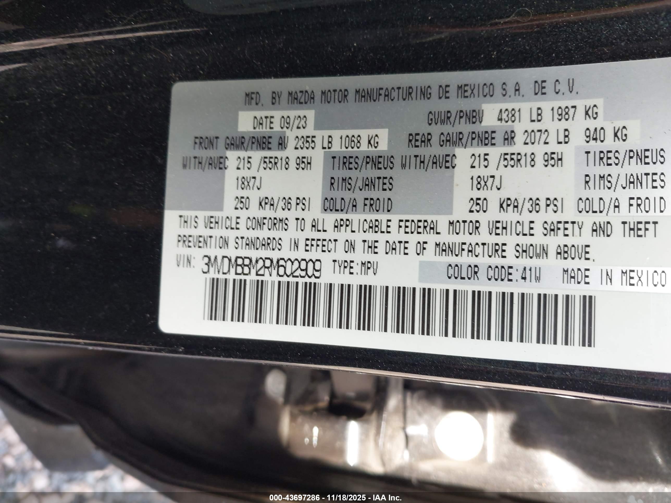 MAZDA CX-30 image 9
