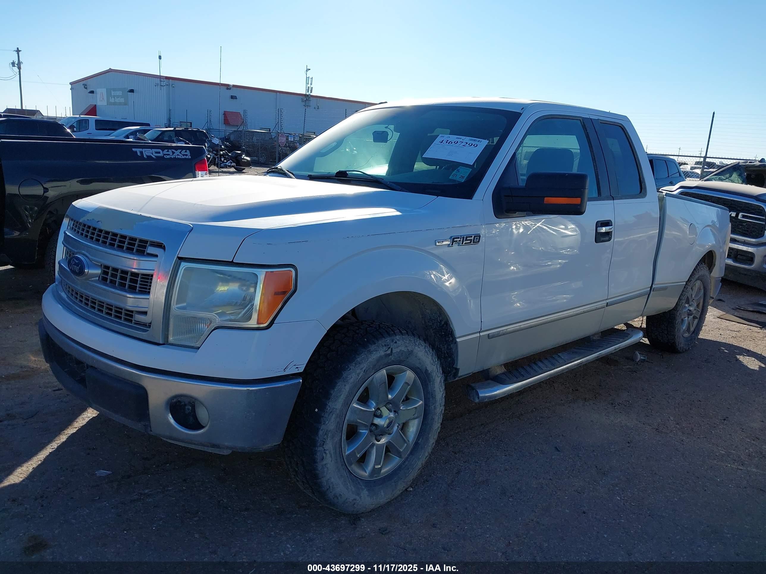 FORD F-150 image 2