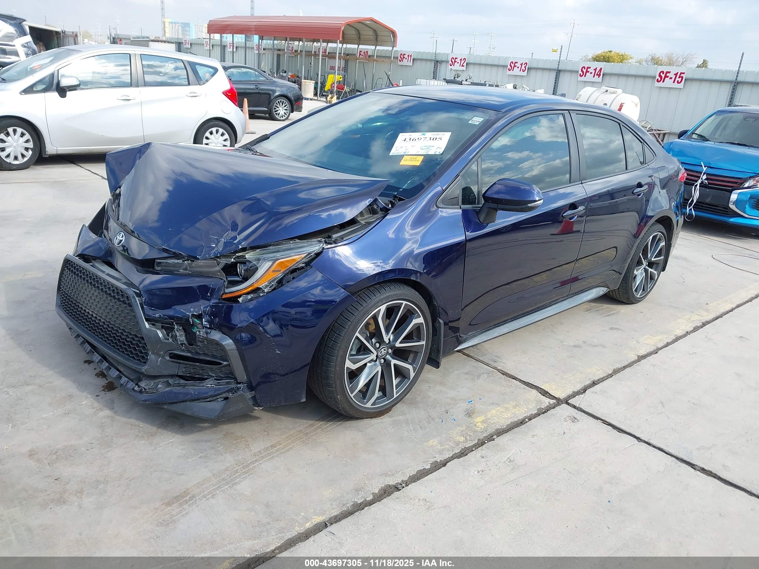 TOYOTA COROLLA image 2