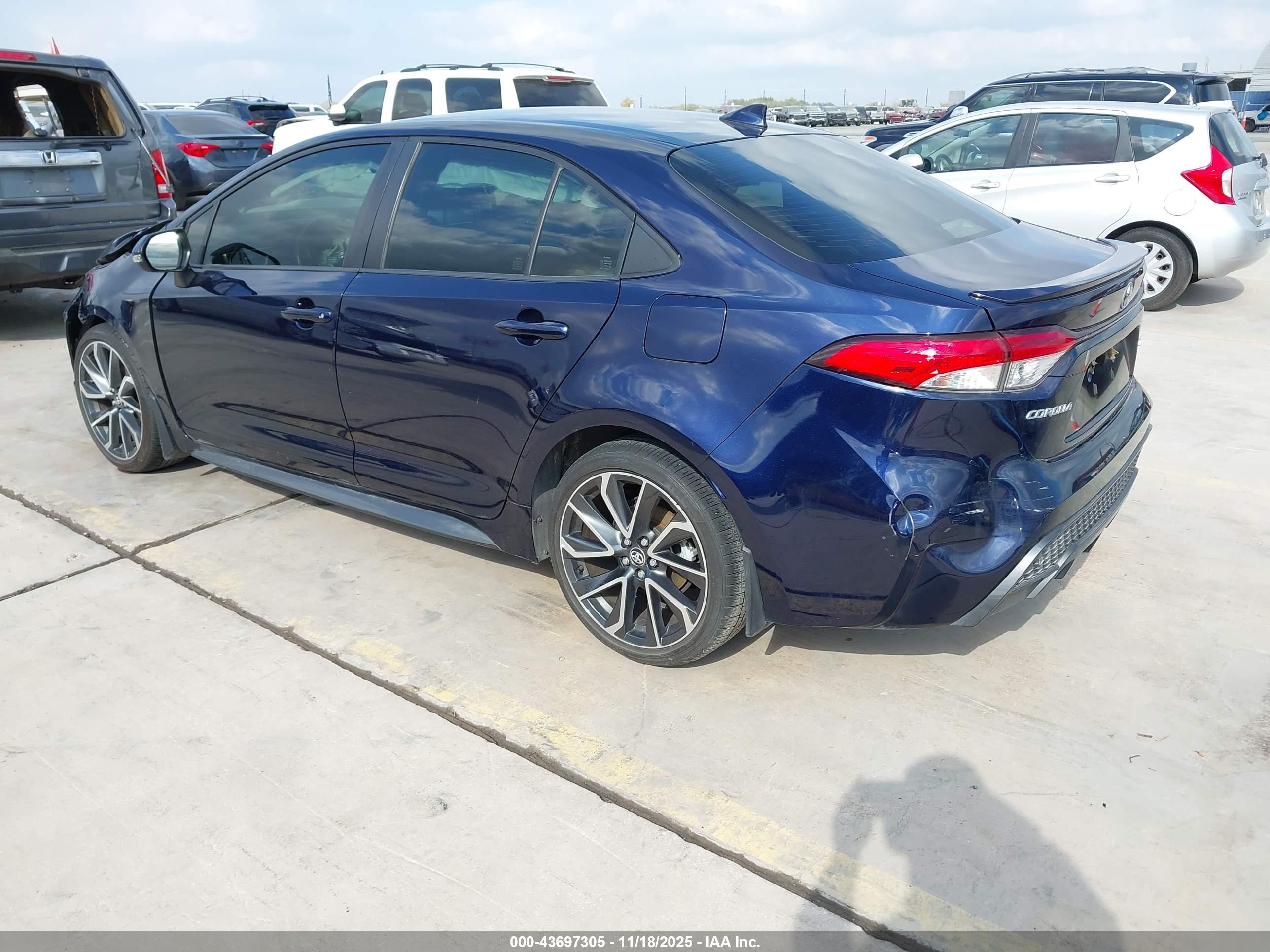 TOYOTA COROLLA image 3