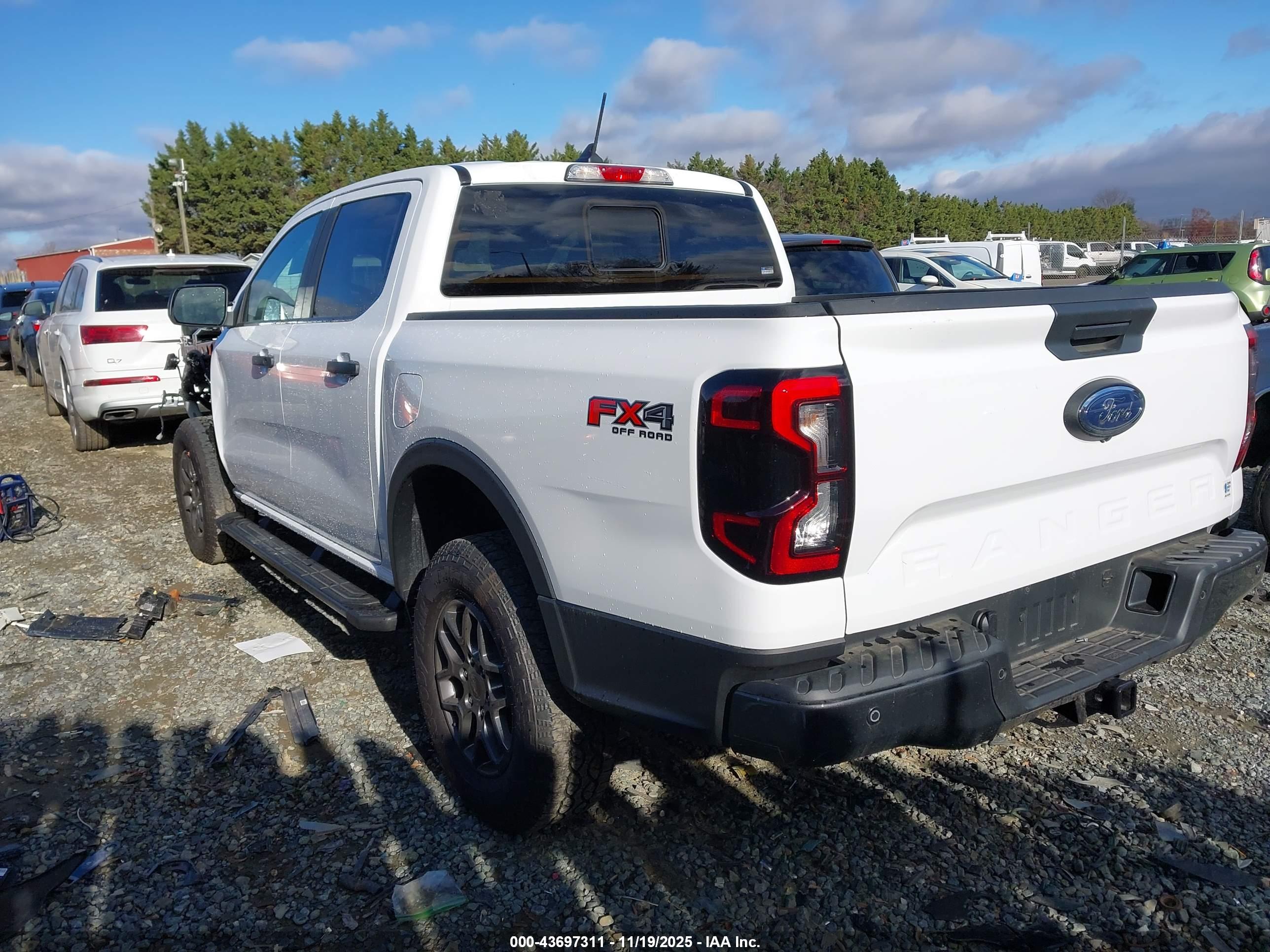 FORD RANGER image 3