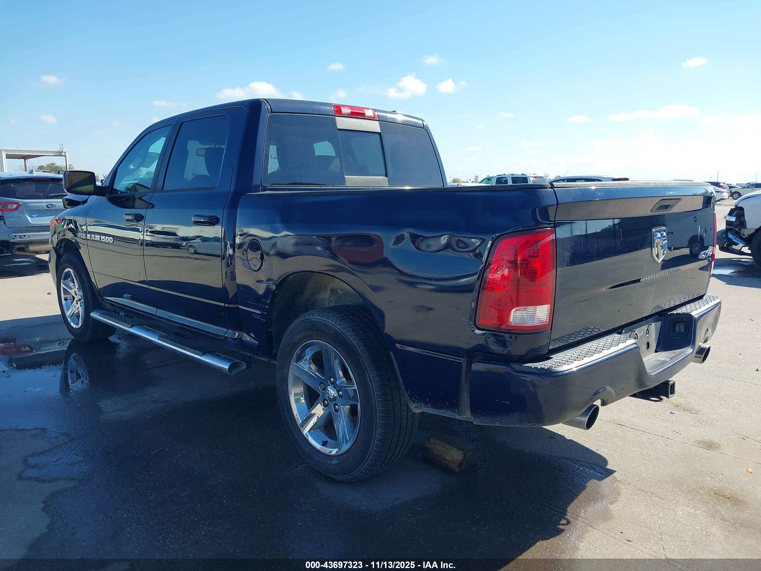 RAM 1500 image 3