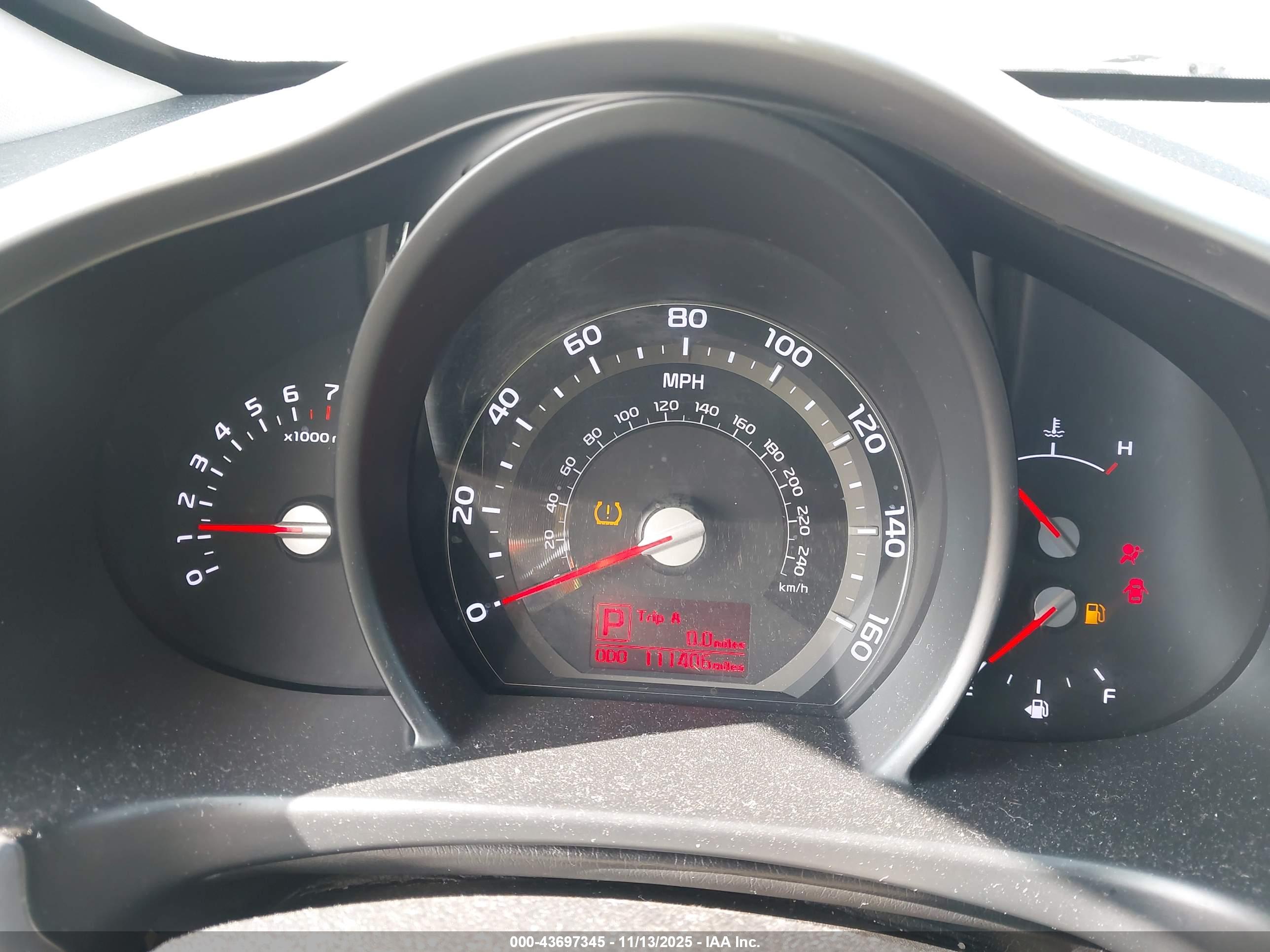 KIA SPORTAGE image 7