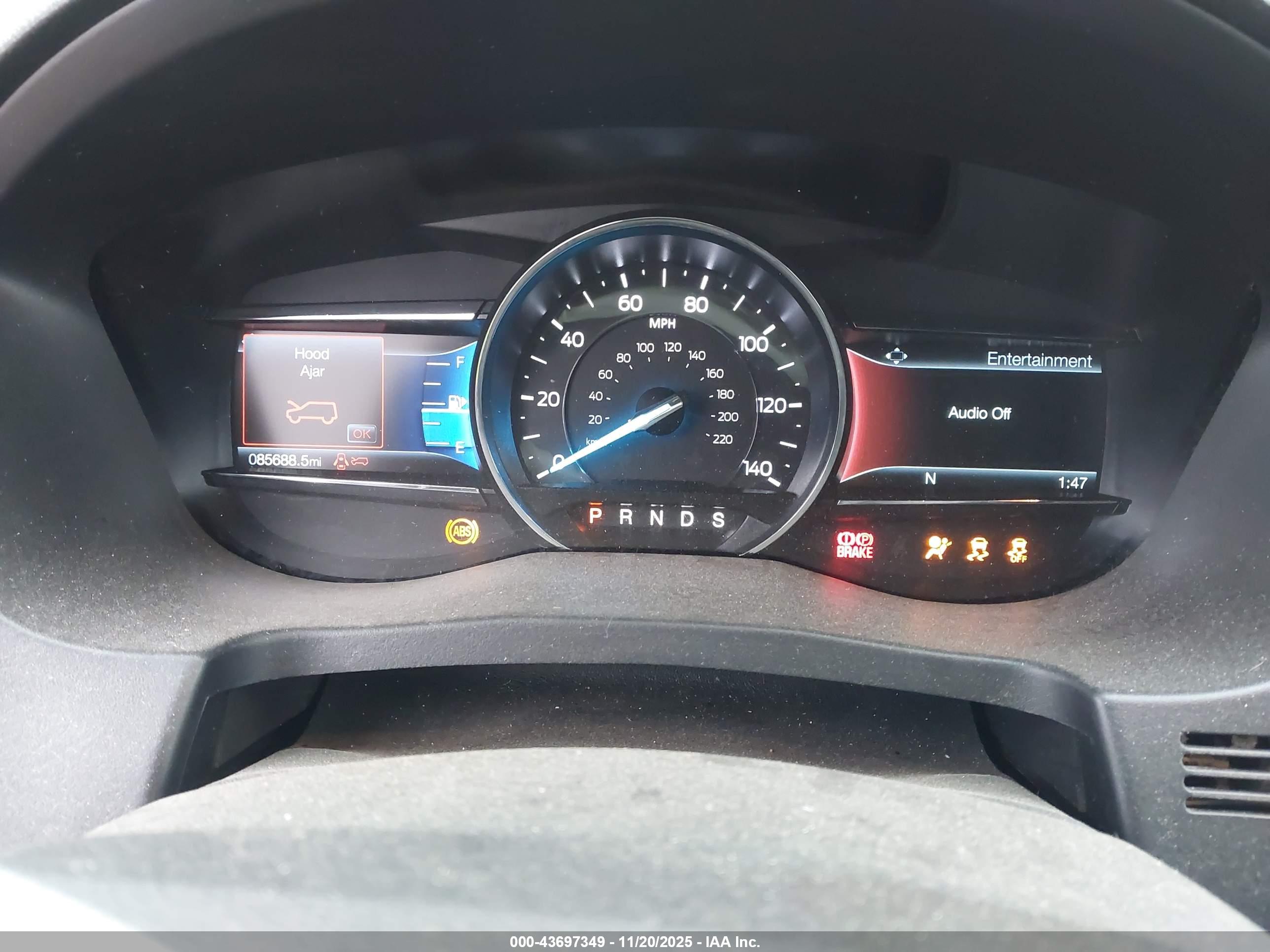 FORD EXPLORER image 7