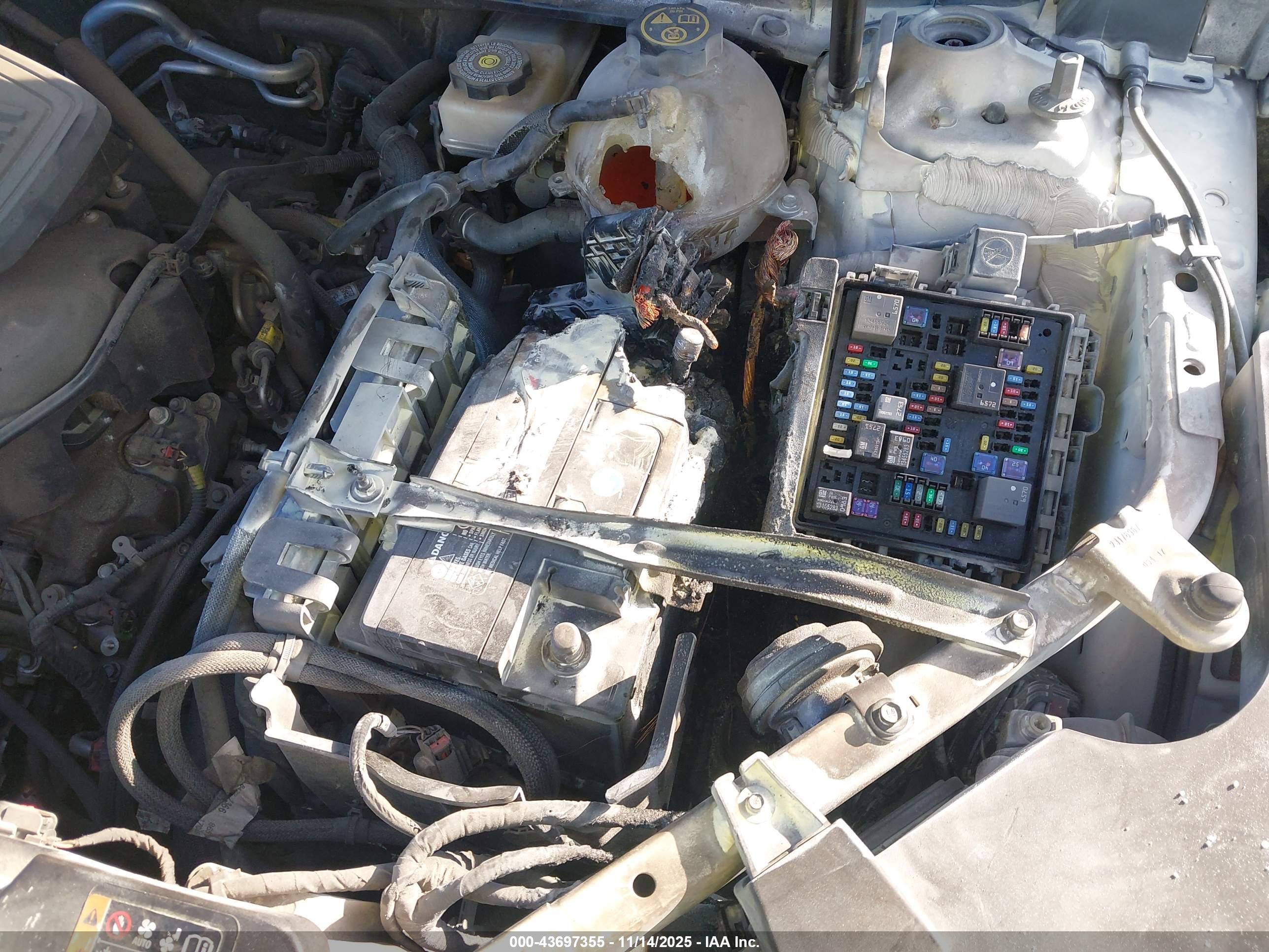 GMC ACADIA image 6