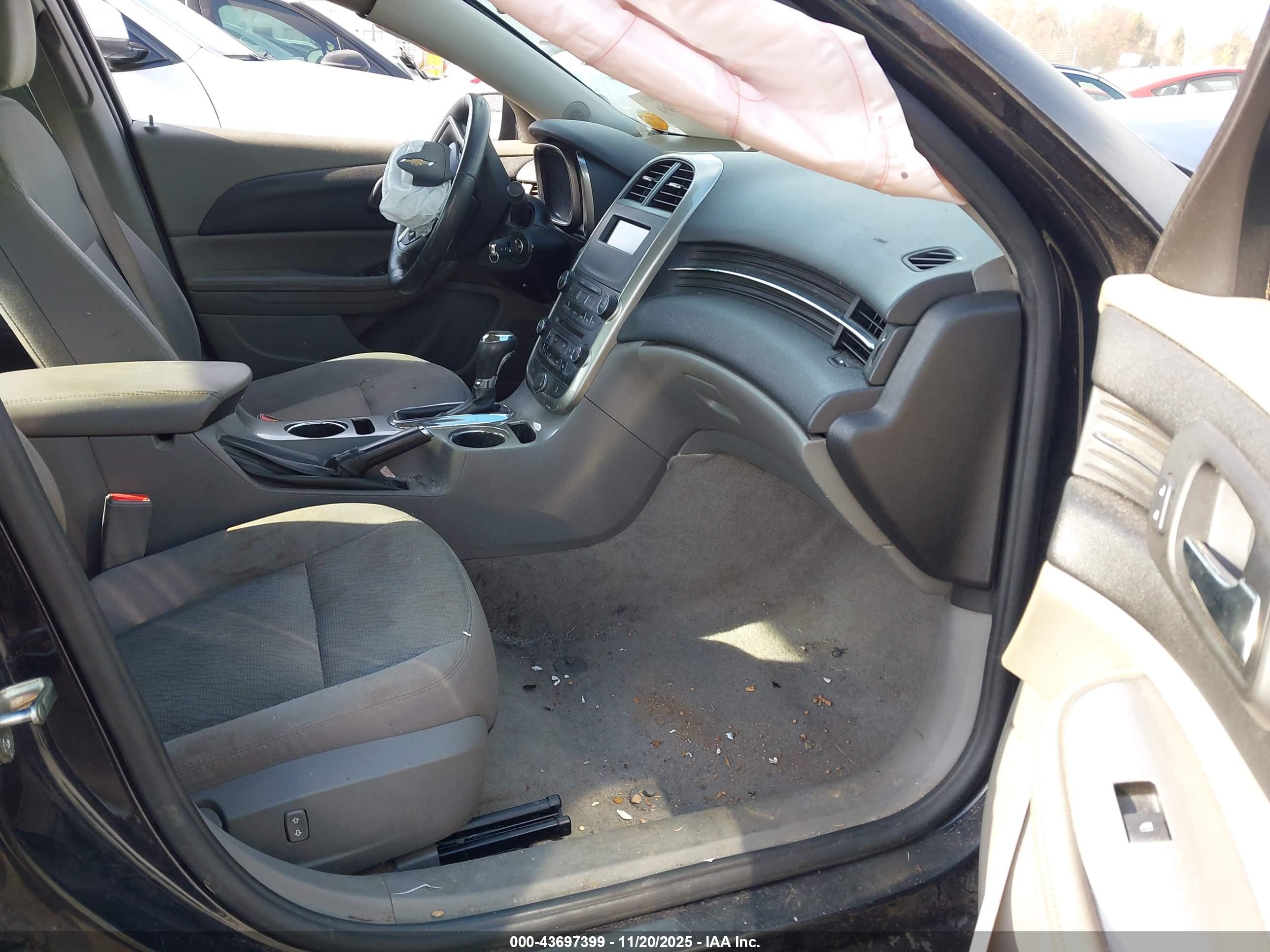 CHEVROLET MALIBU image 5