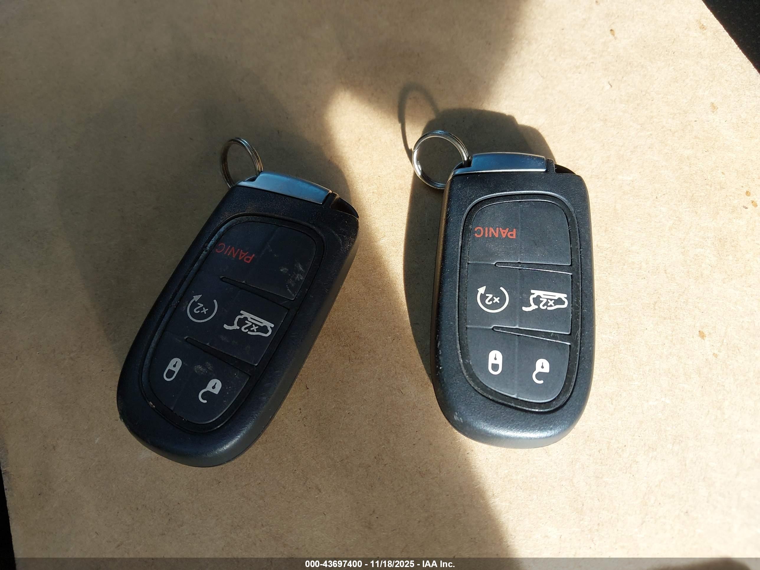 JEEP CHEROKEE image 11