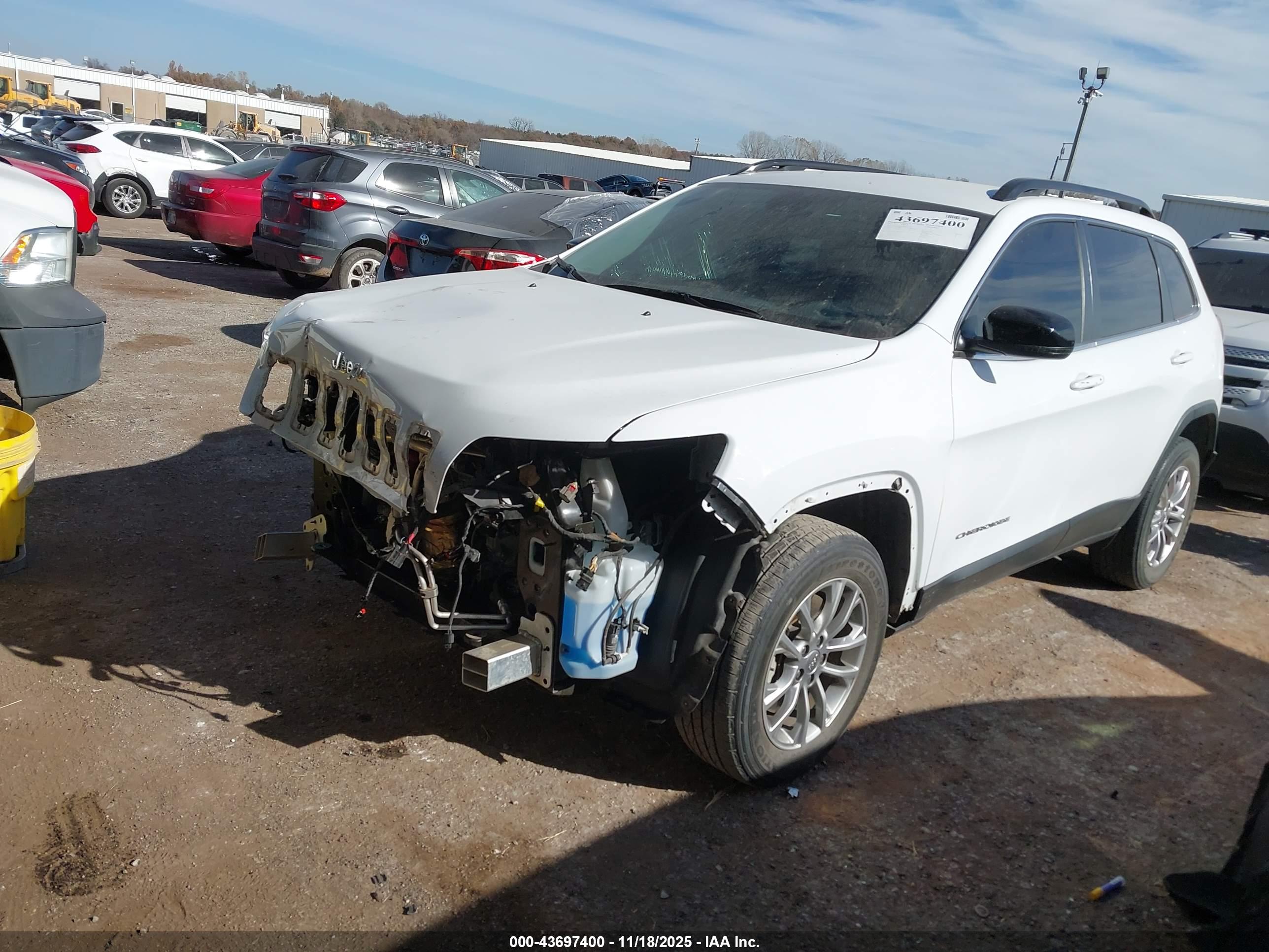 JEEP CHEROKEE image 2