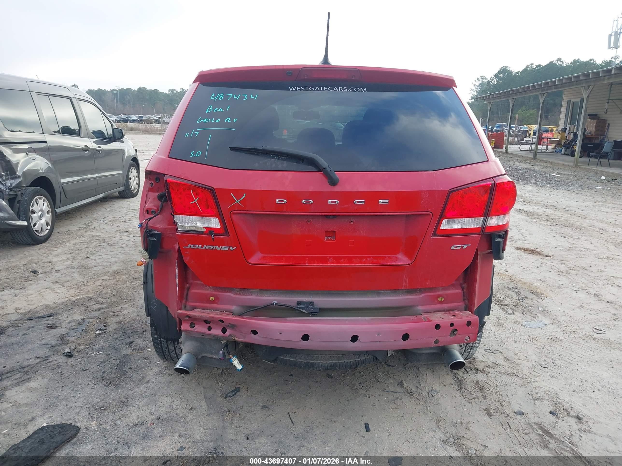 DODGE JOURNEY image 6