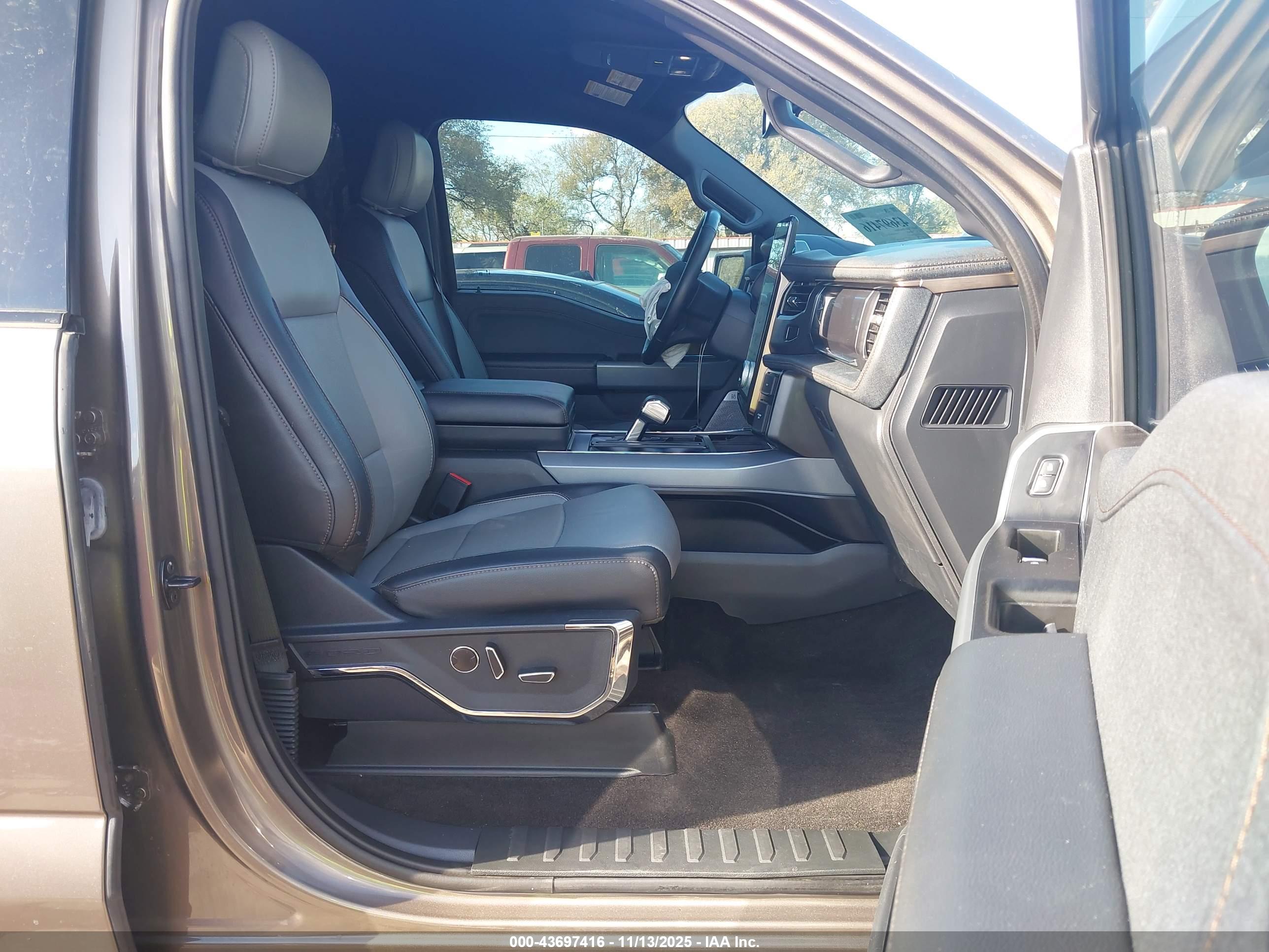 FORD F-150 image 5
