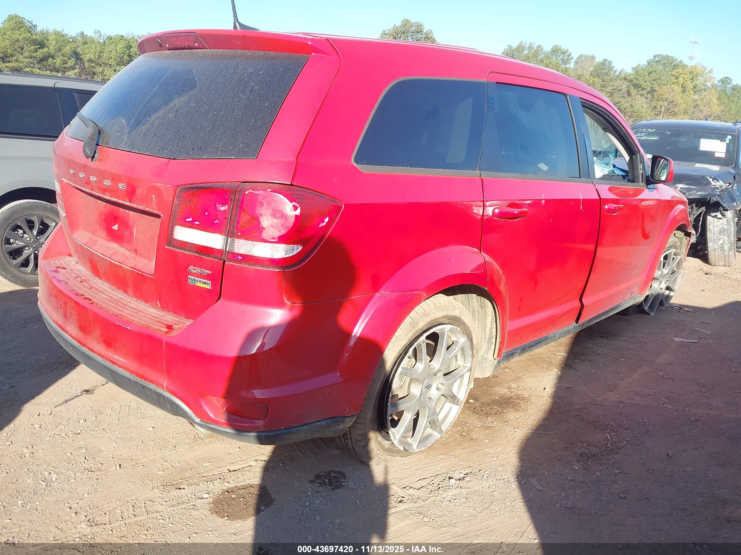 DODGE JOURNEY image 4