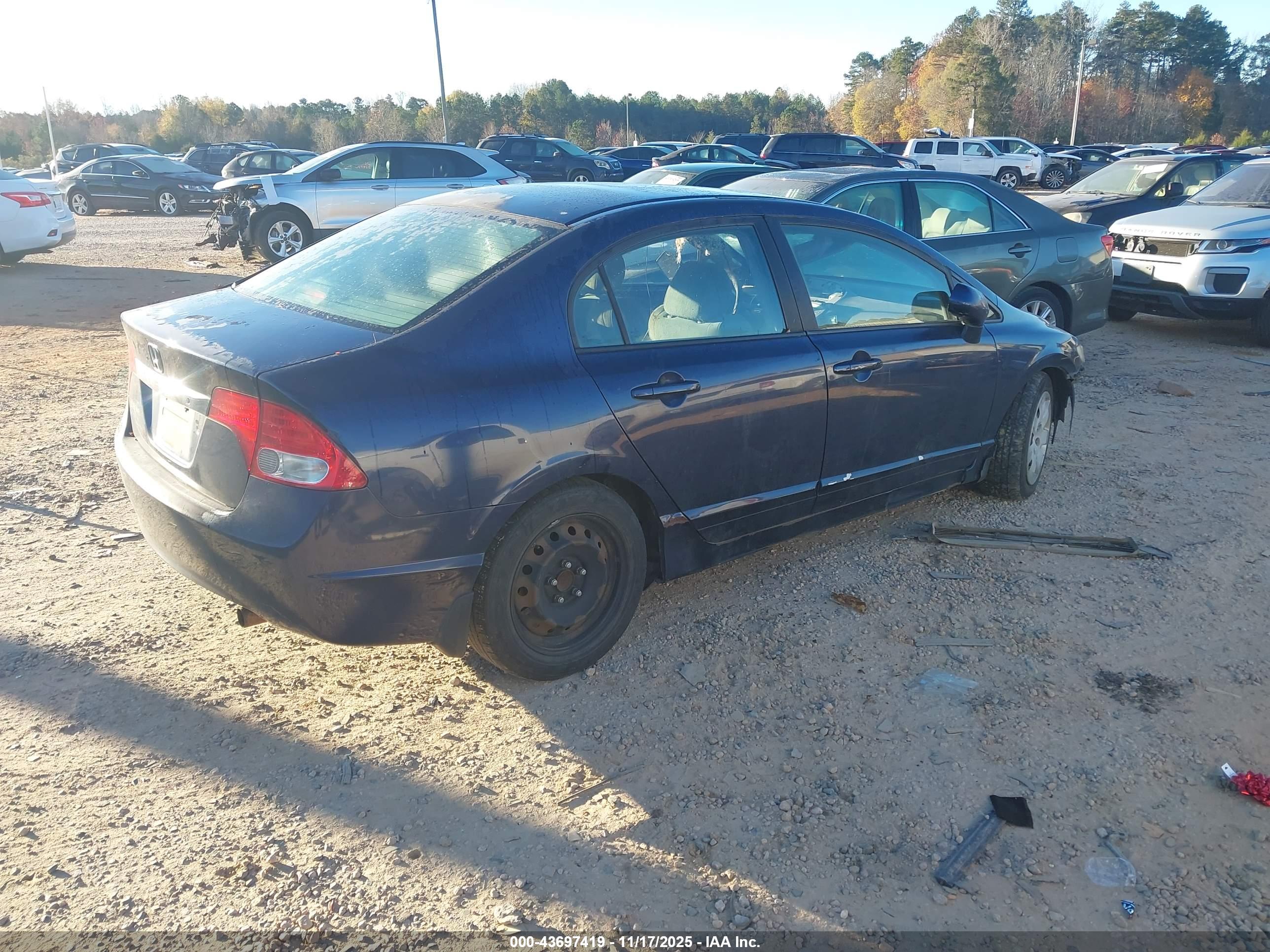 HONDA CIVIC image 4