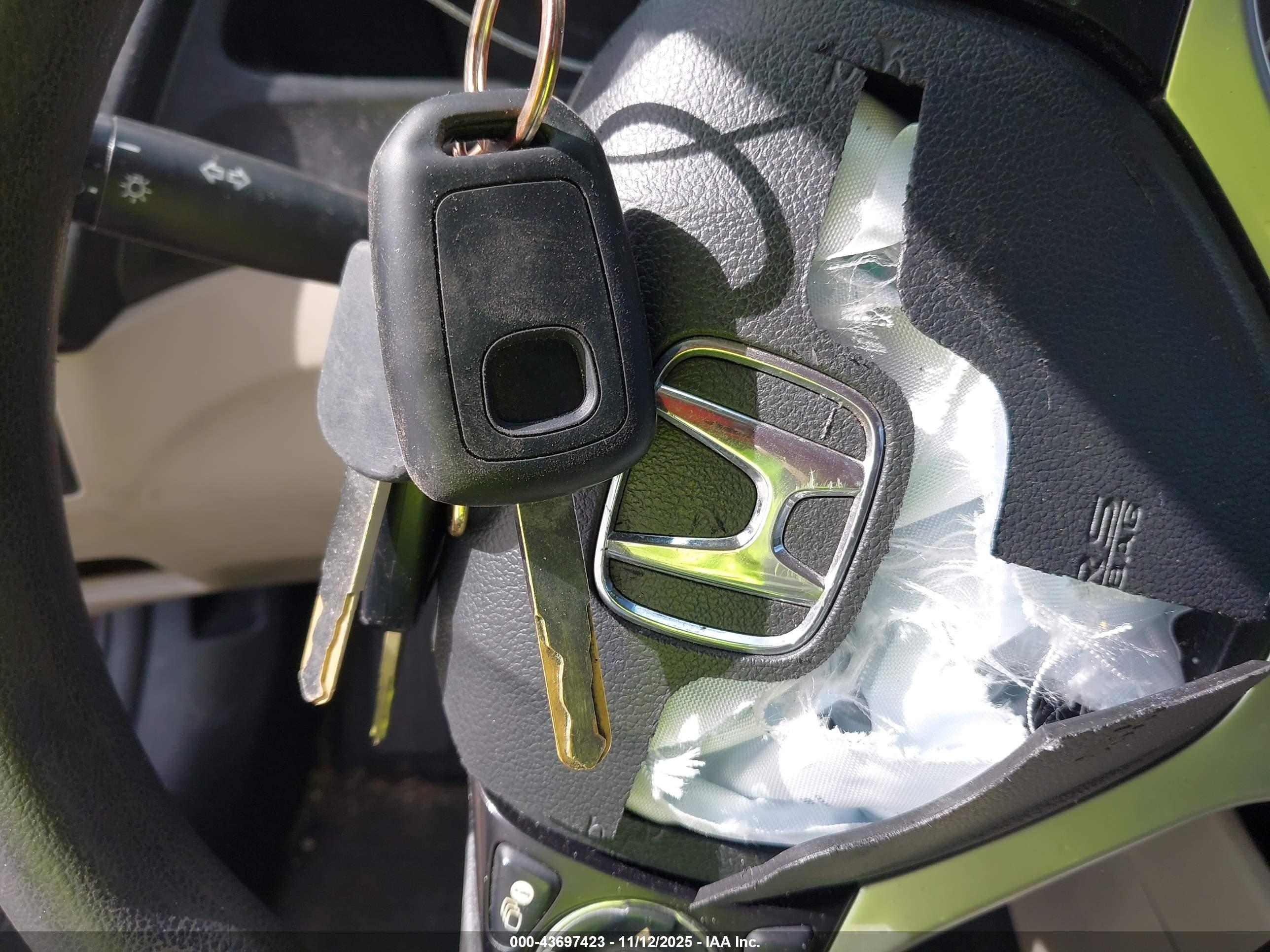 HONDA CIVIC image 11