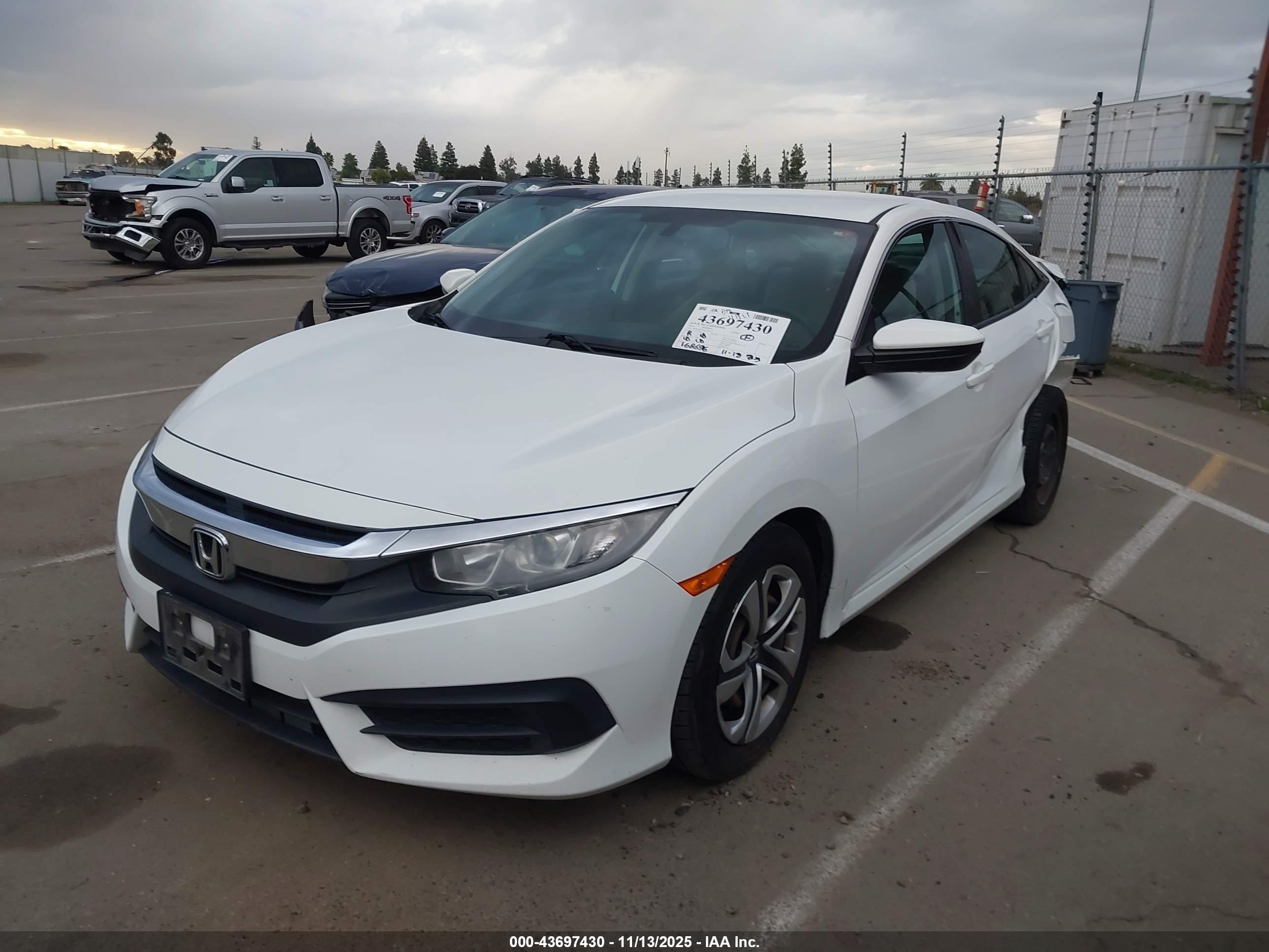 HONDA CIVIC image 2
