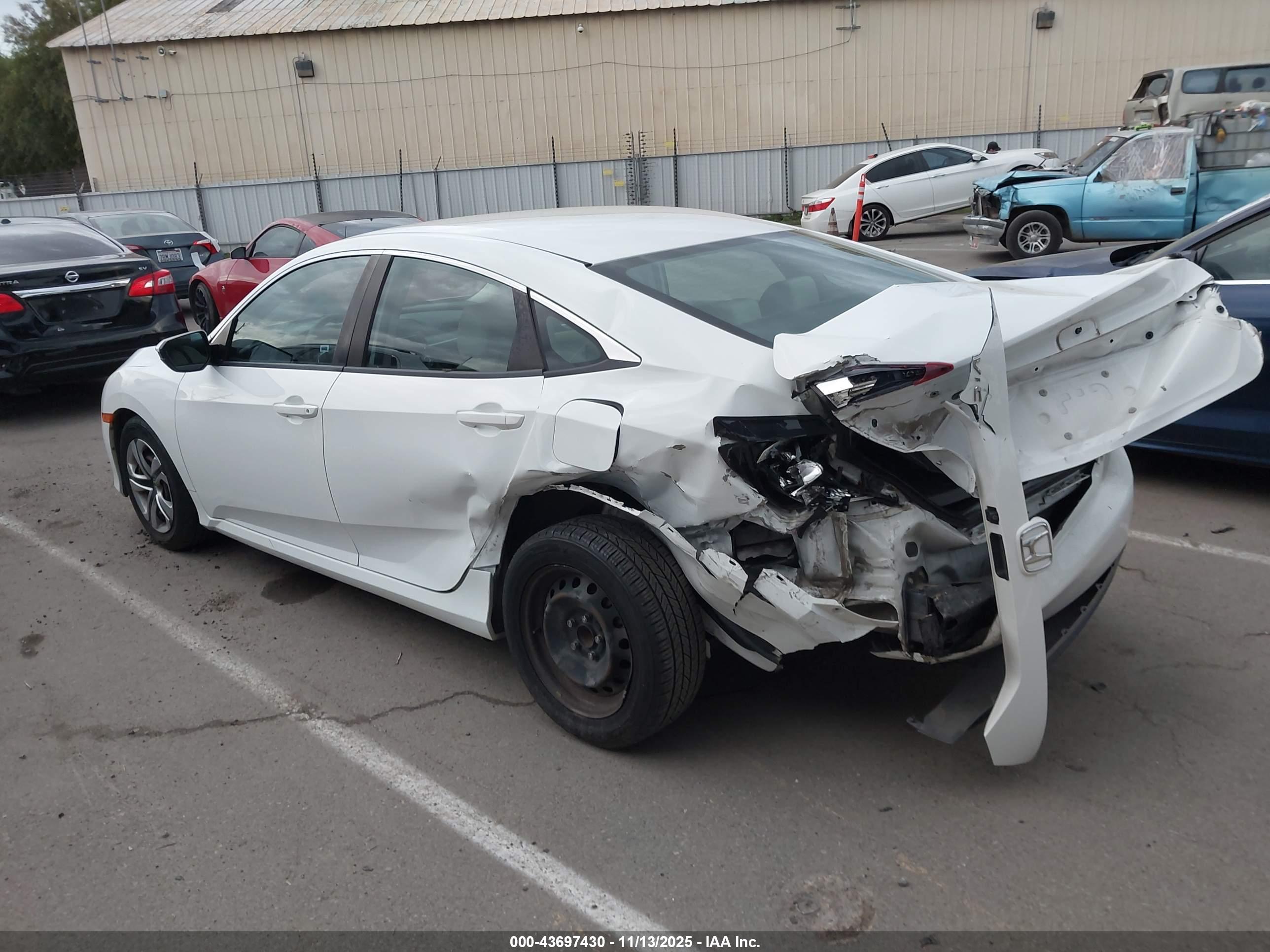 HONDA CIVIC image 3