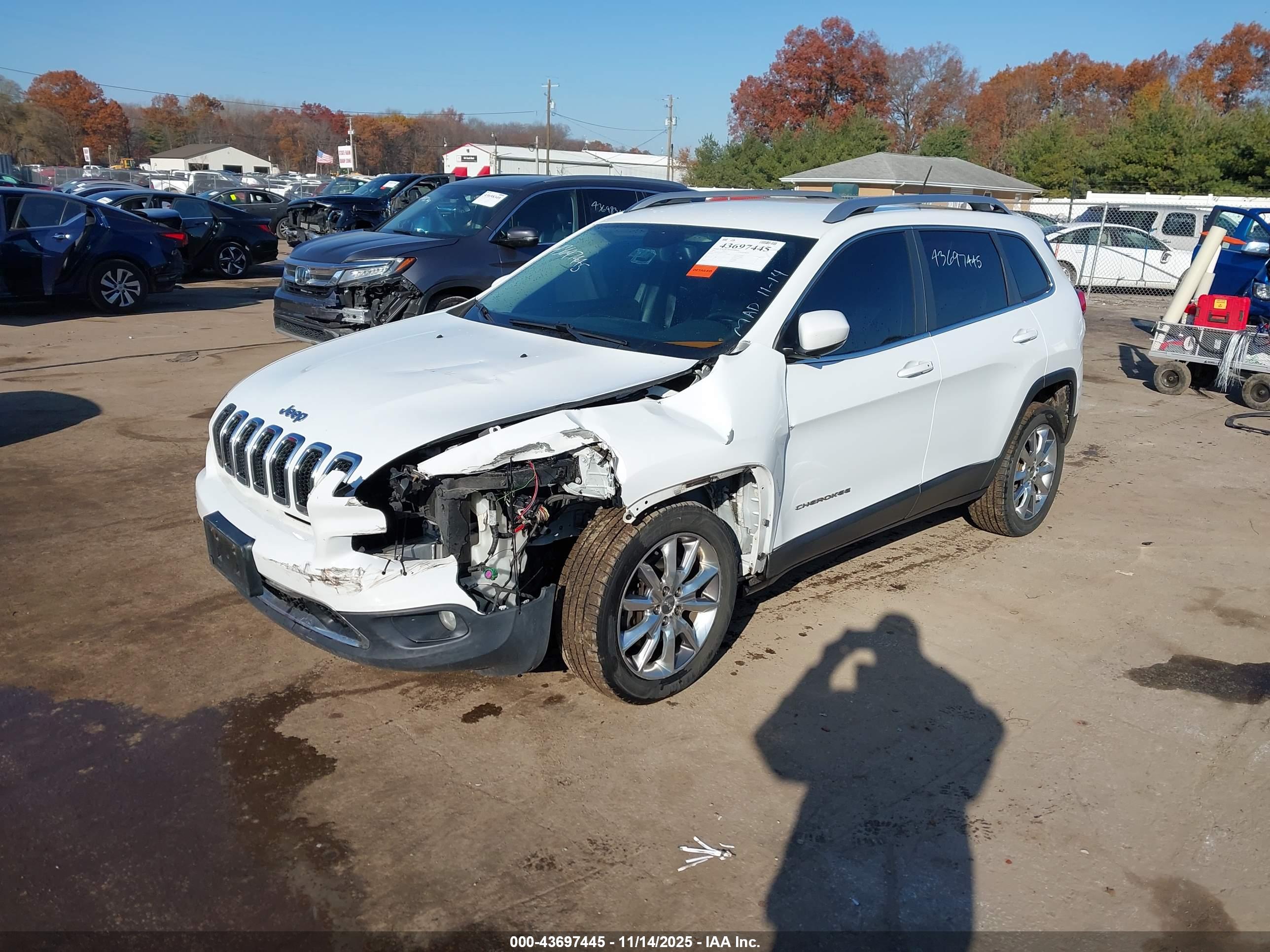 JEEP CHEROKEE image 2